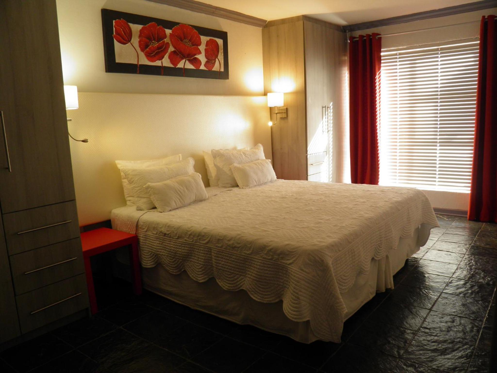Double or Twin Room with Shower photo 3