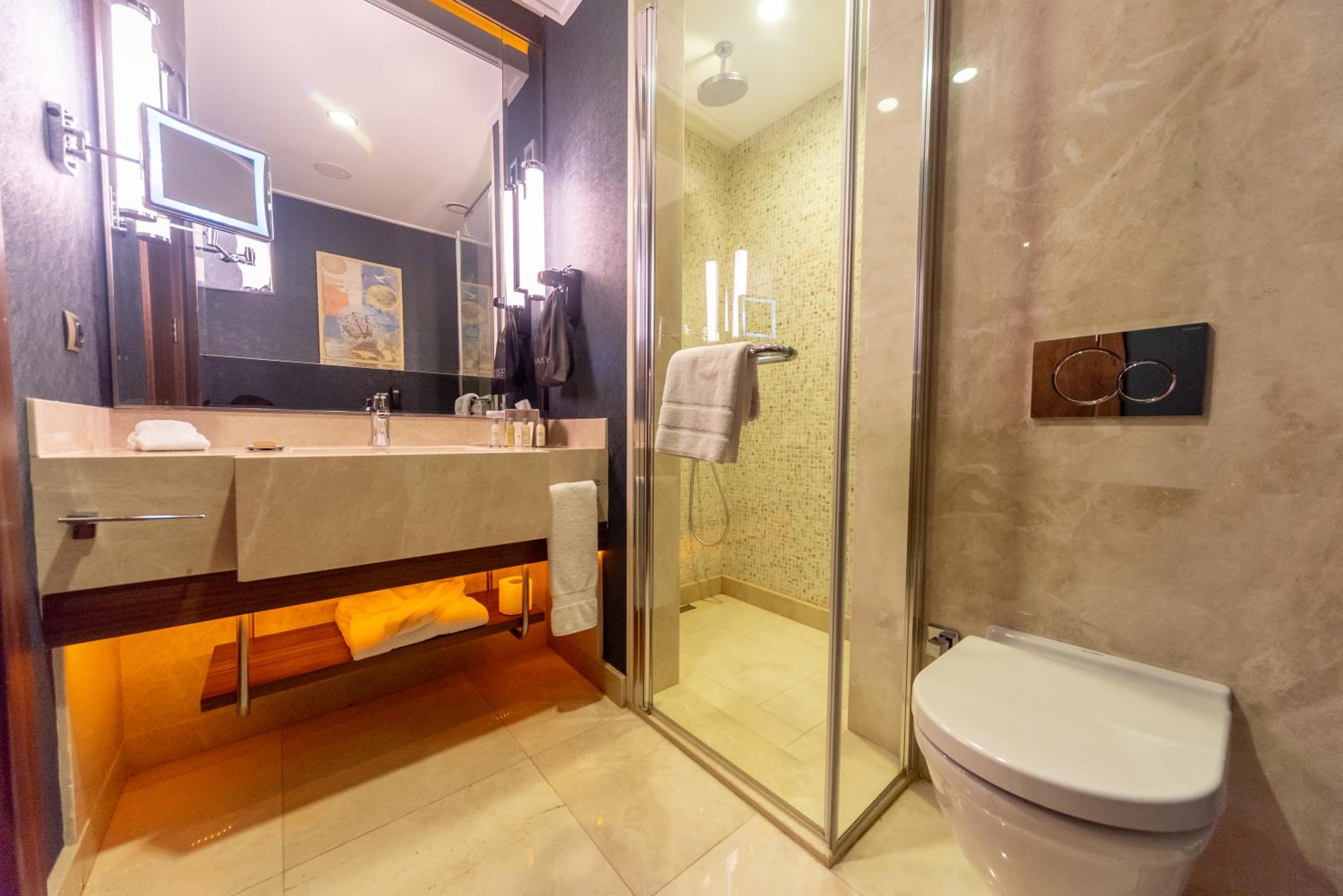 King Guest Room