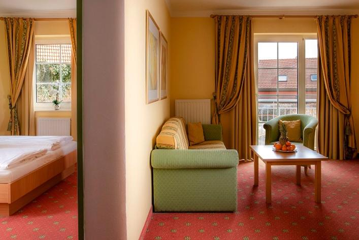Two-Bedroom Suite