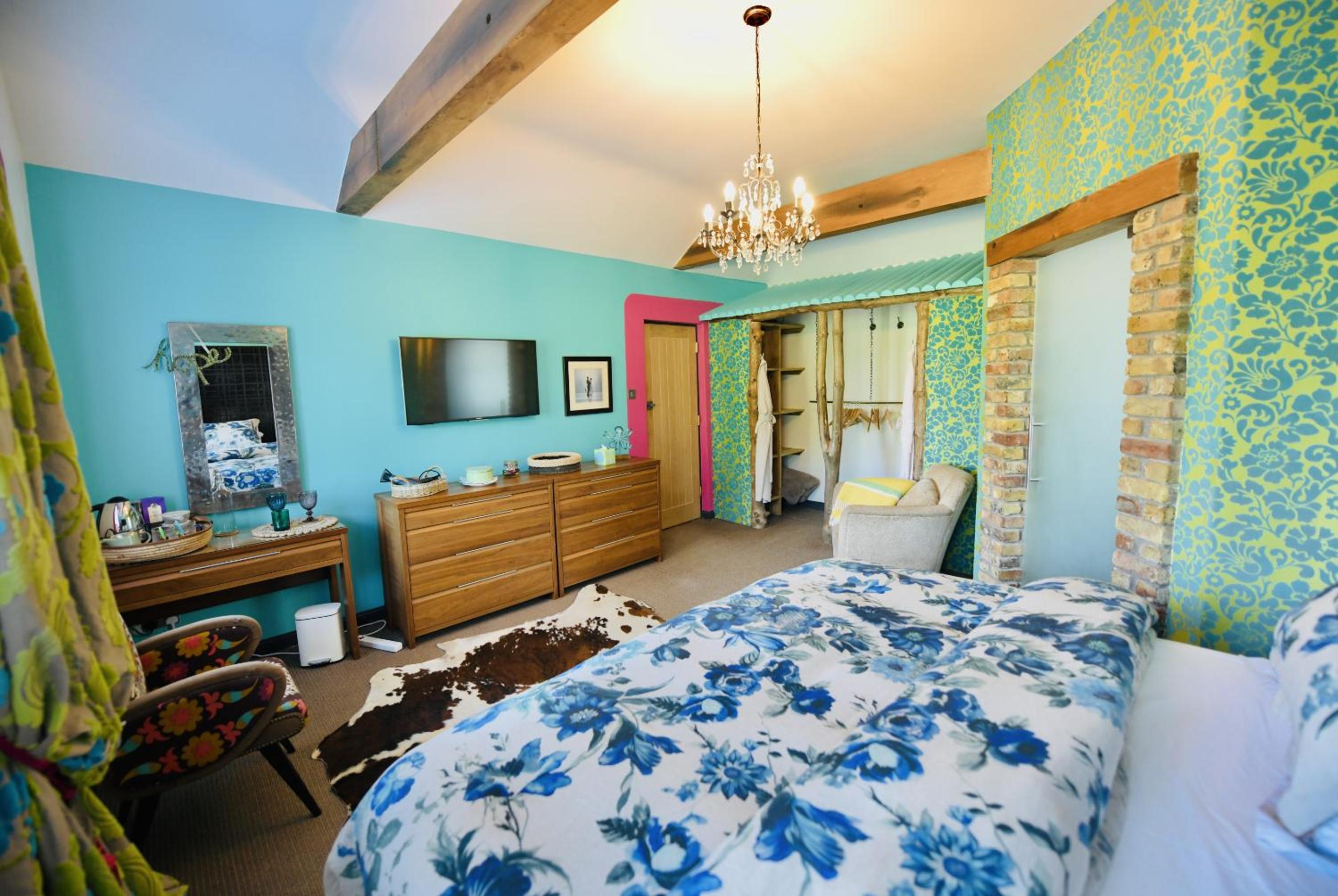 Standard King Room
