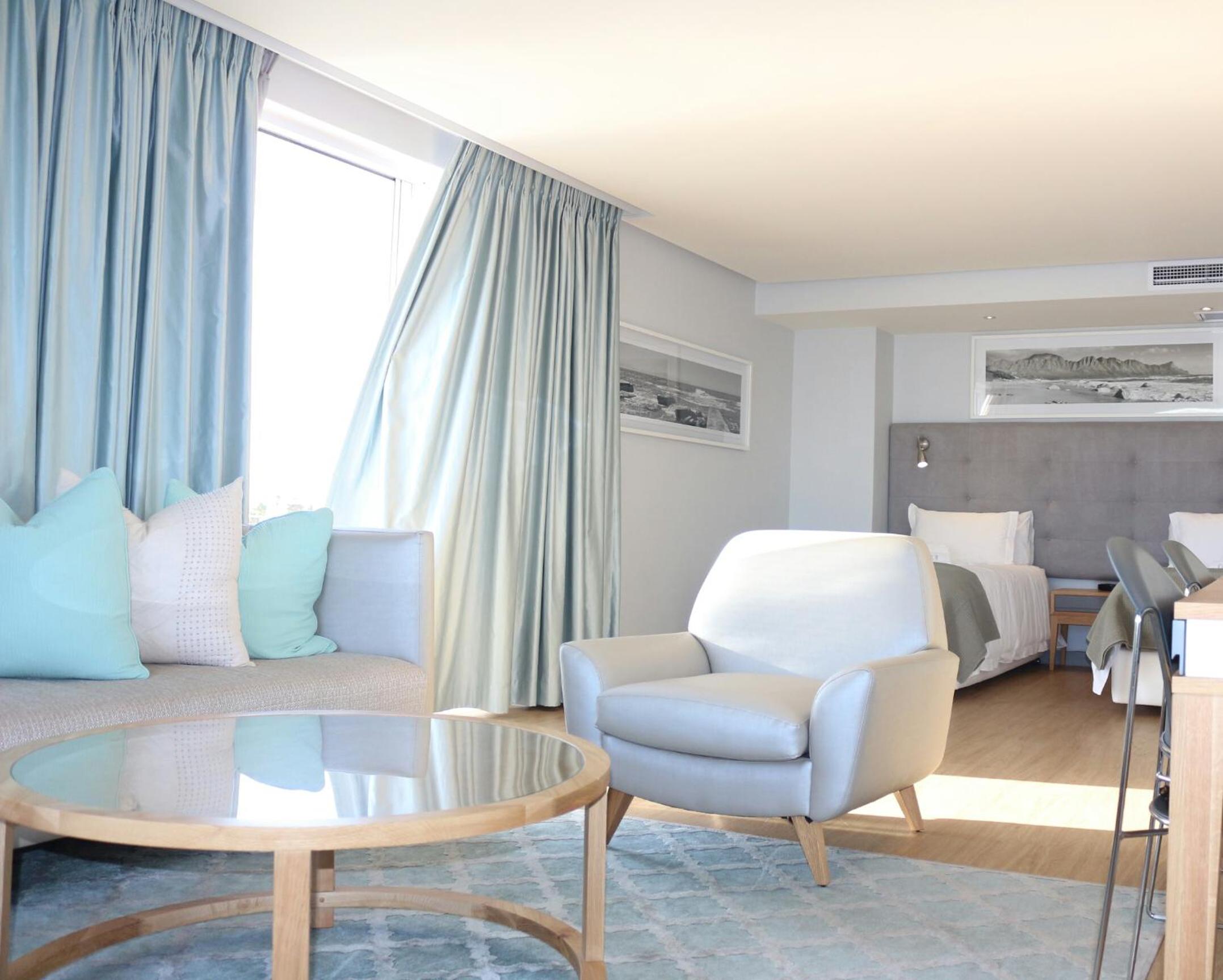 Family room Seaview photo 2