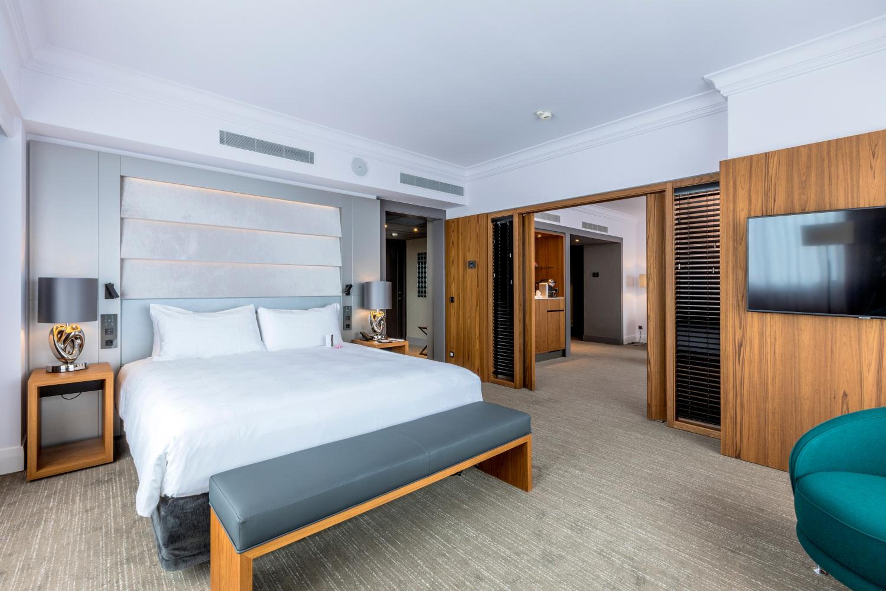 Suite photo 1