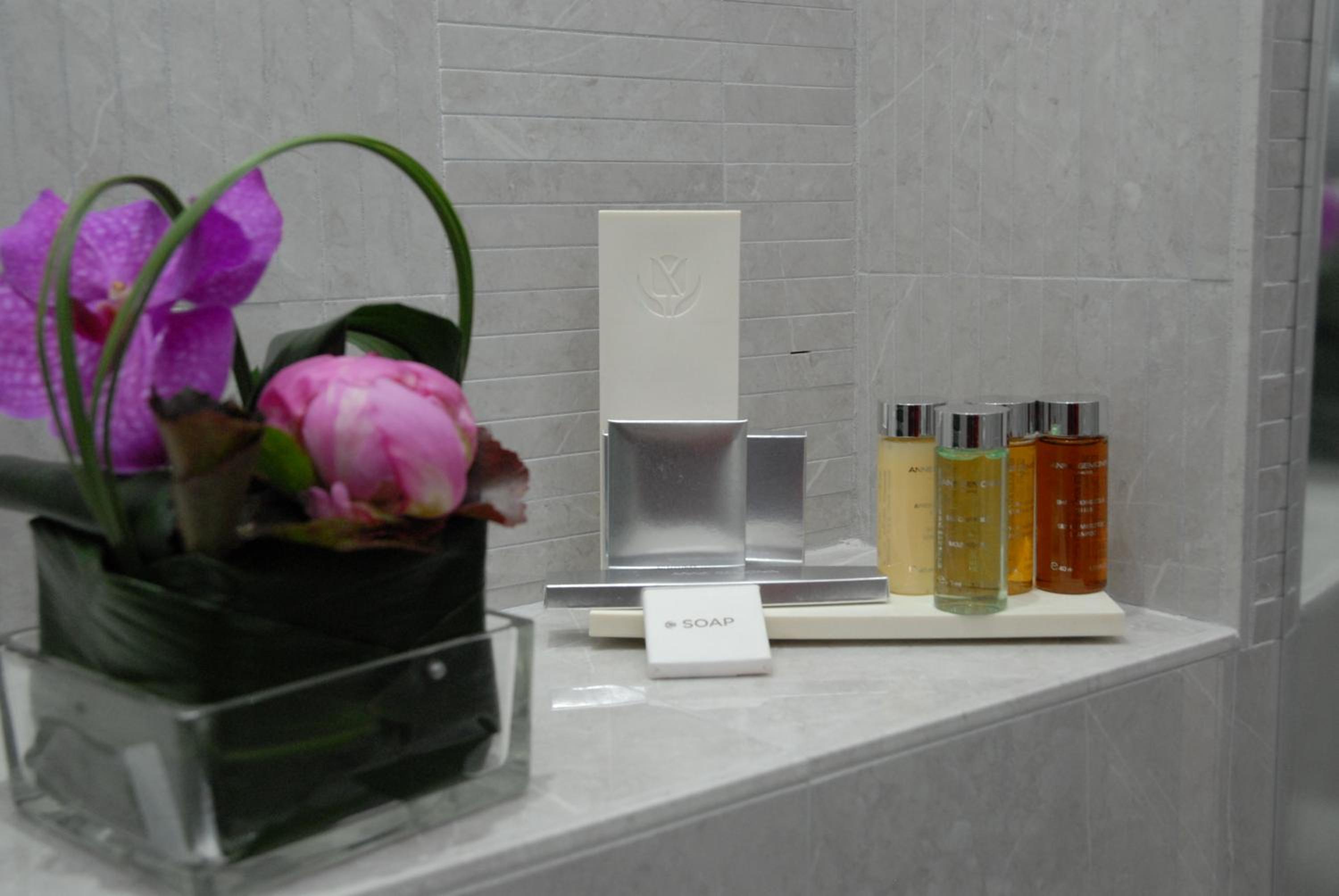 Two-Bedroom Apartment at Villa Annette (hotel annex) - Photo 2