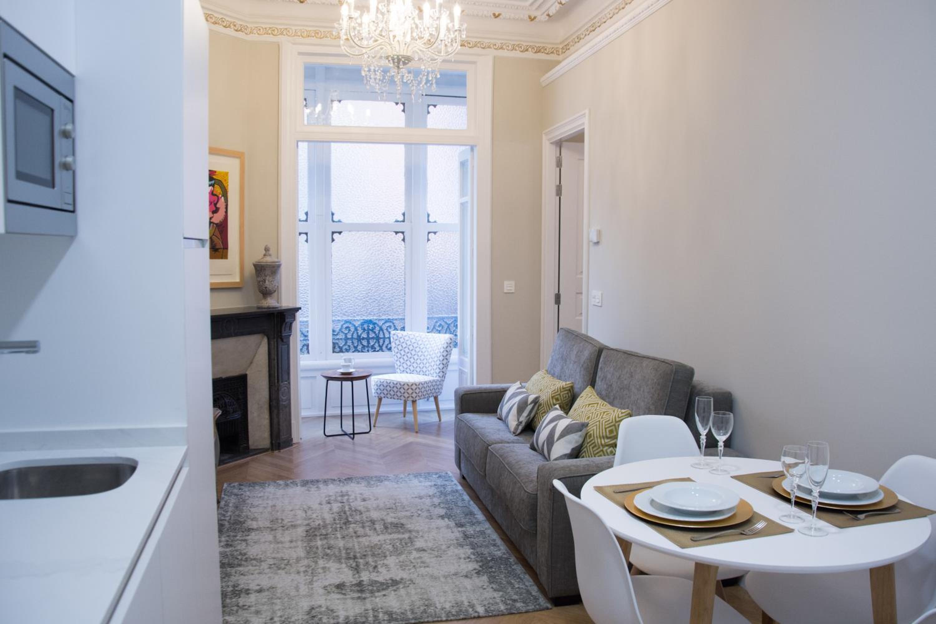 One-Bedroom Standard Apartment