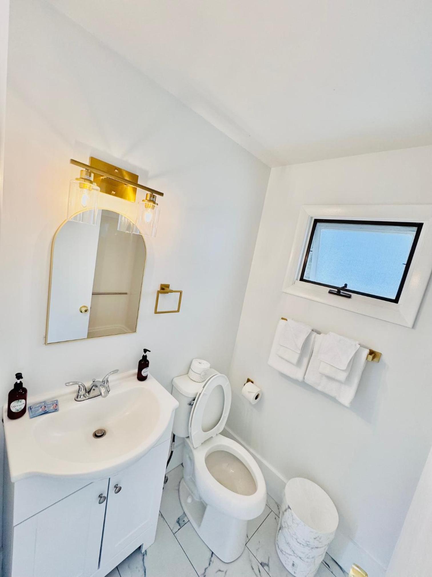 Queen Room with Sea View photo 3