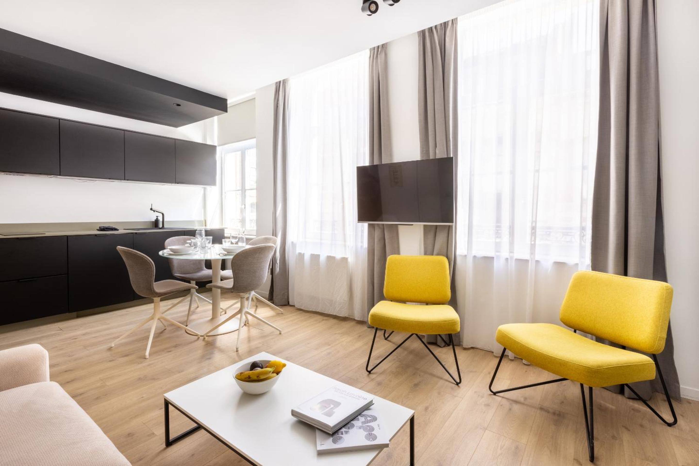 One-Bedroom Superior Apartment