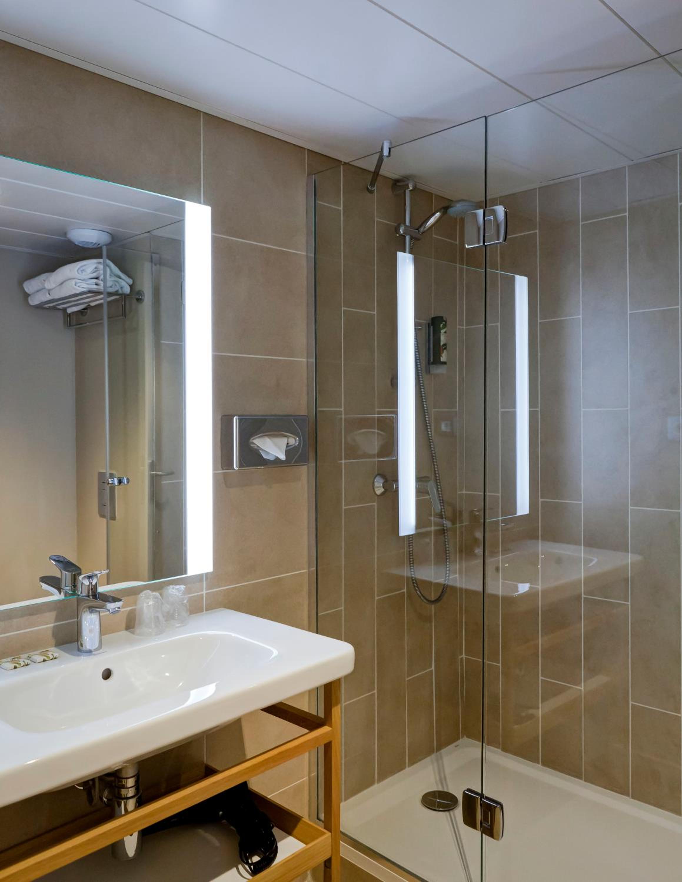 Air-conditioned Comfort Double Room