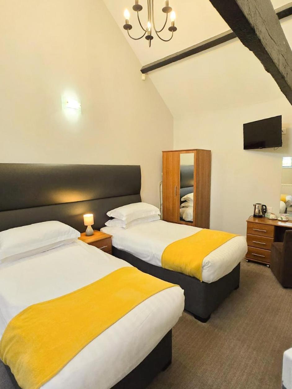 Small Twin Room