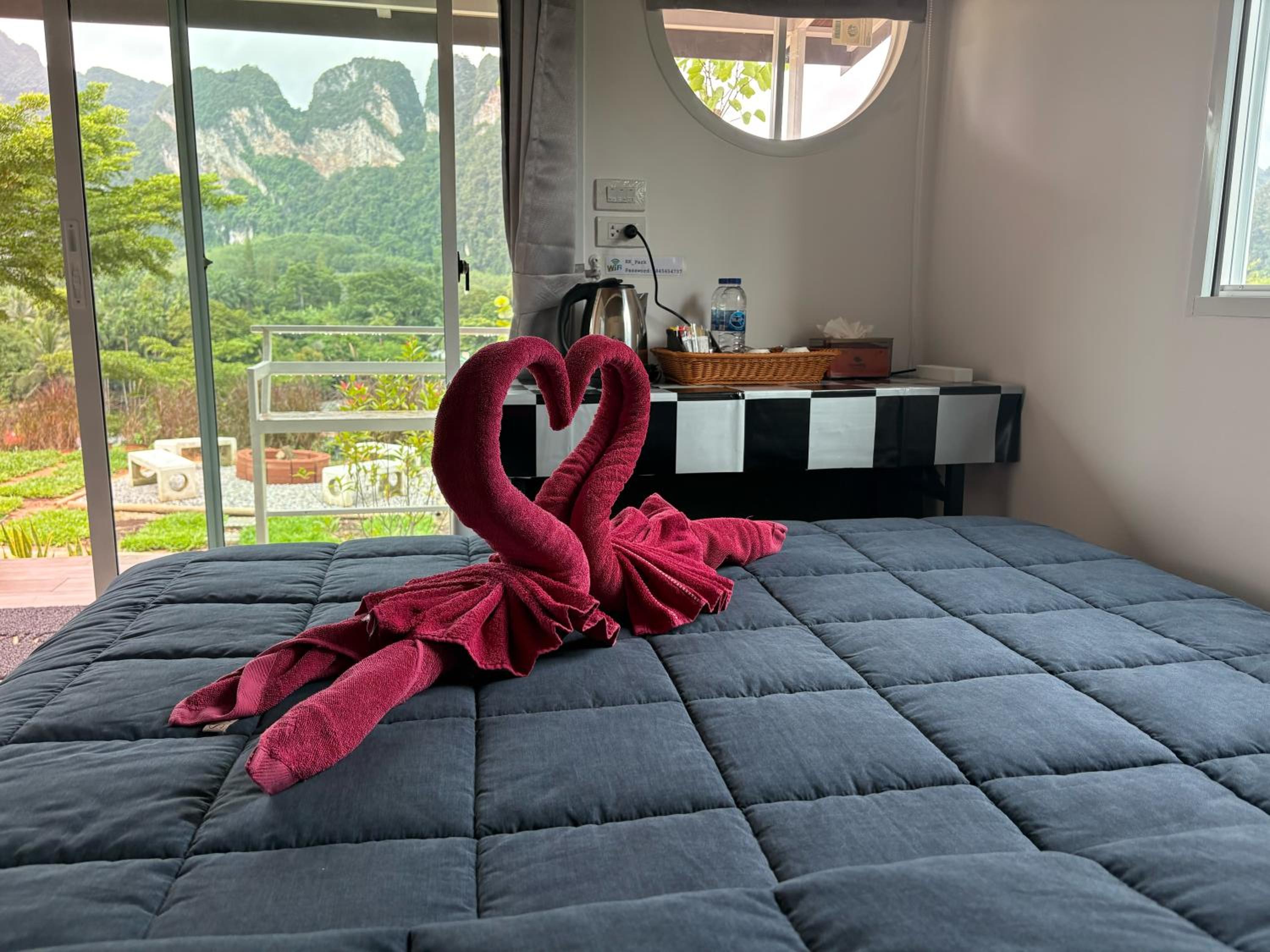 Double Room with Mountain View