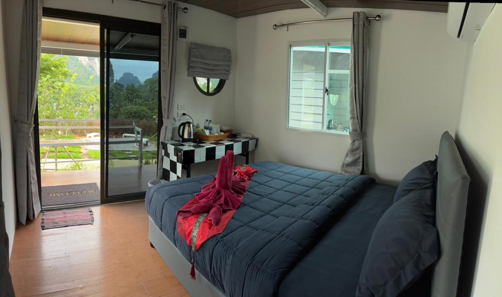 Double Room with Mountain View