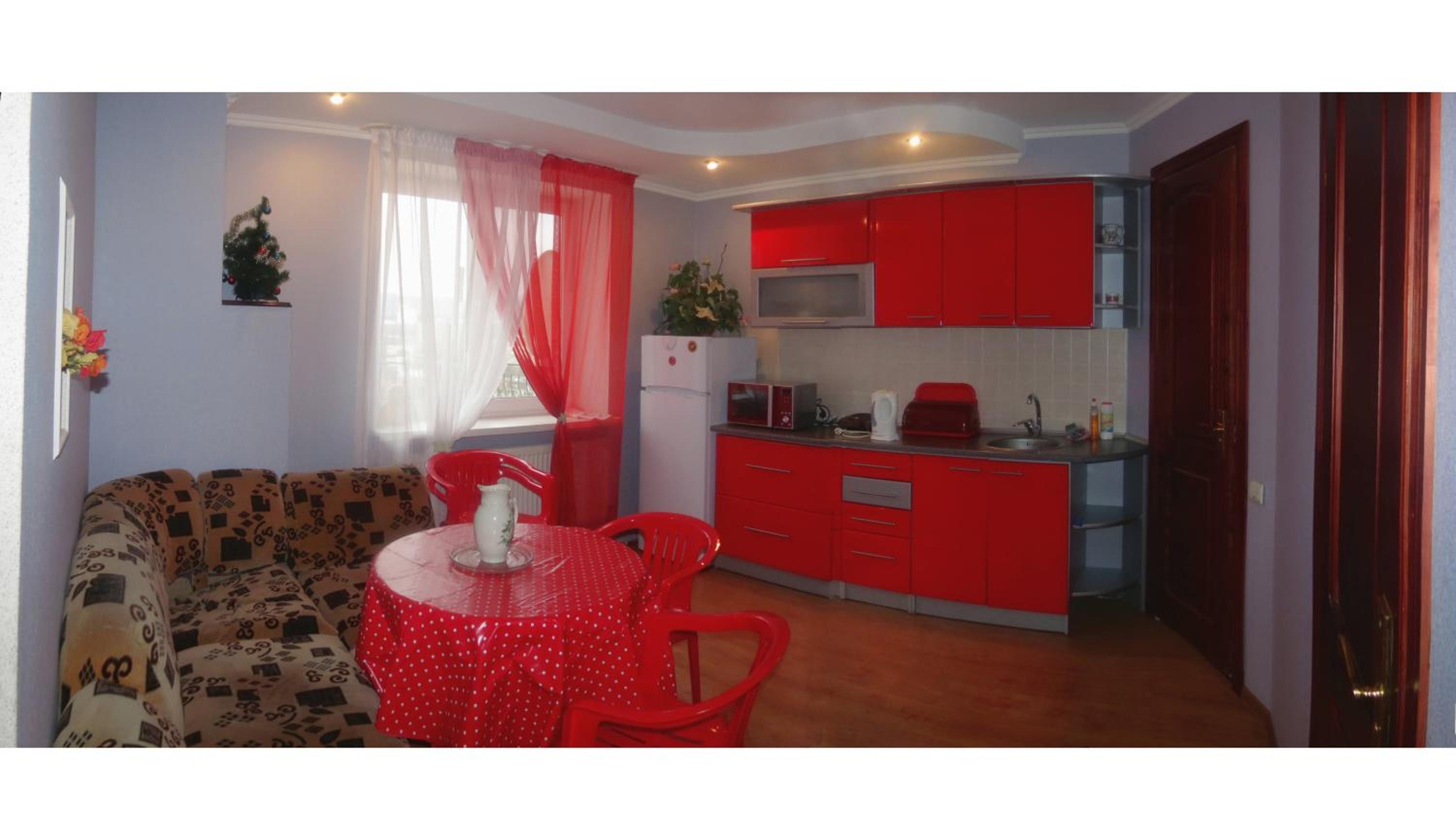 Apartment with Terrace photo 2