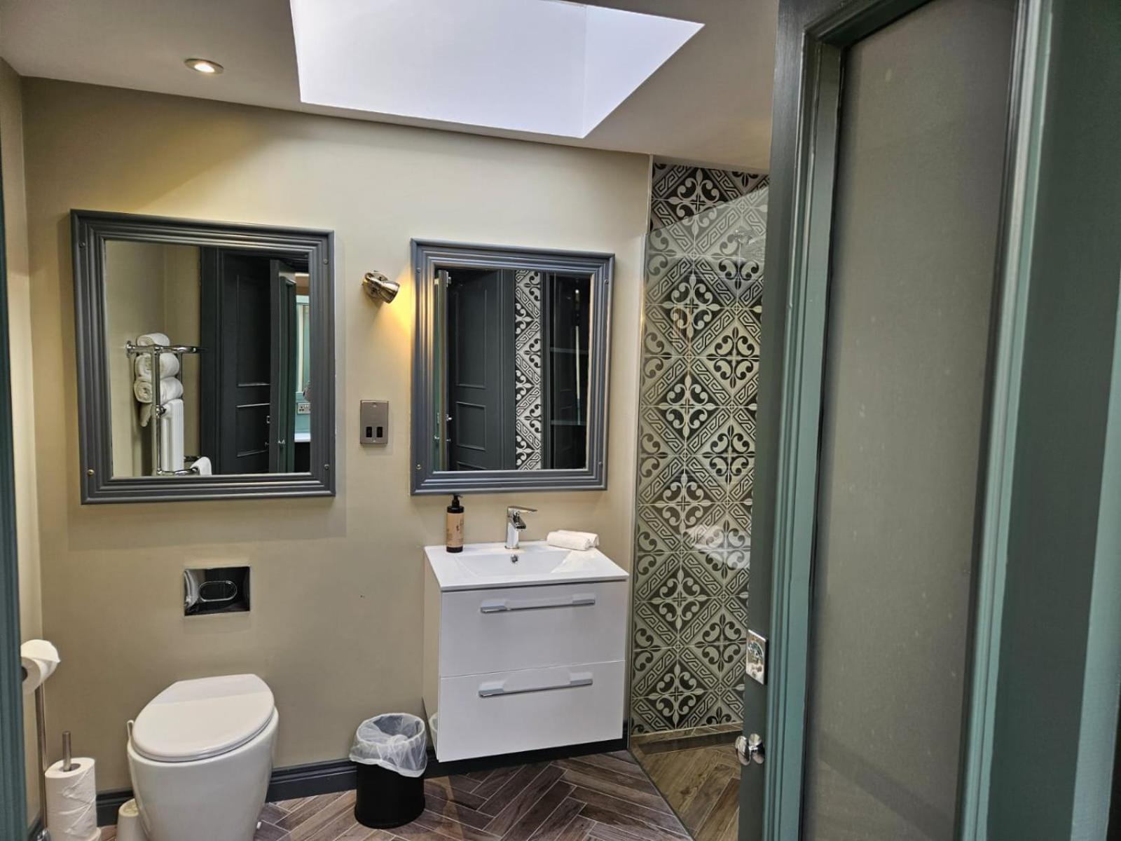 Penthouse Suite