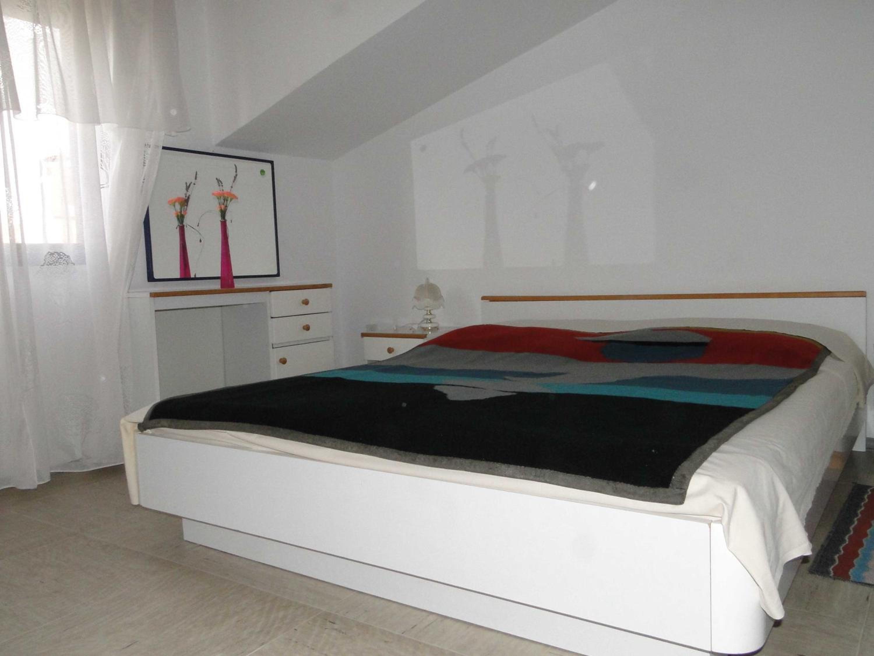 Studio Apartment (2 Adults)