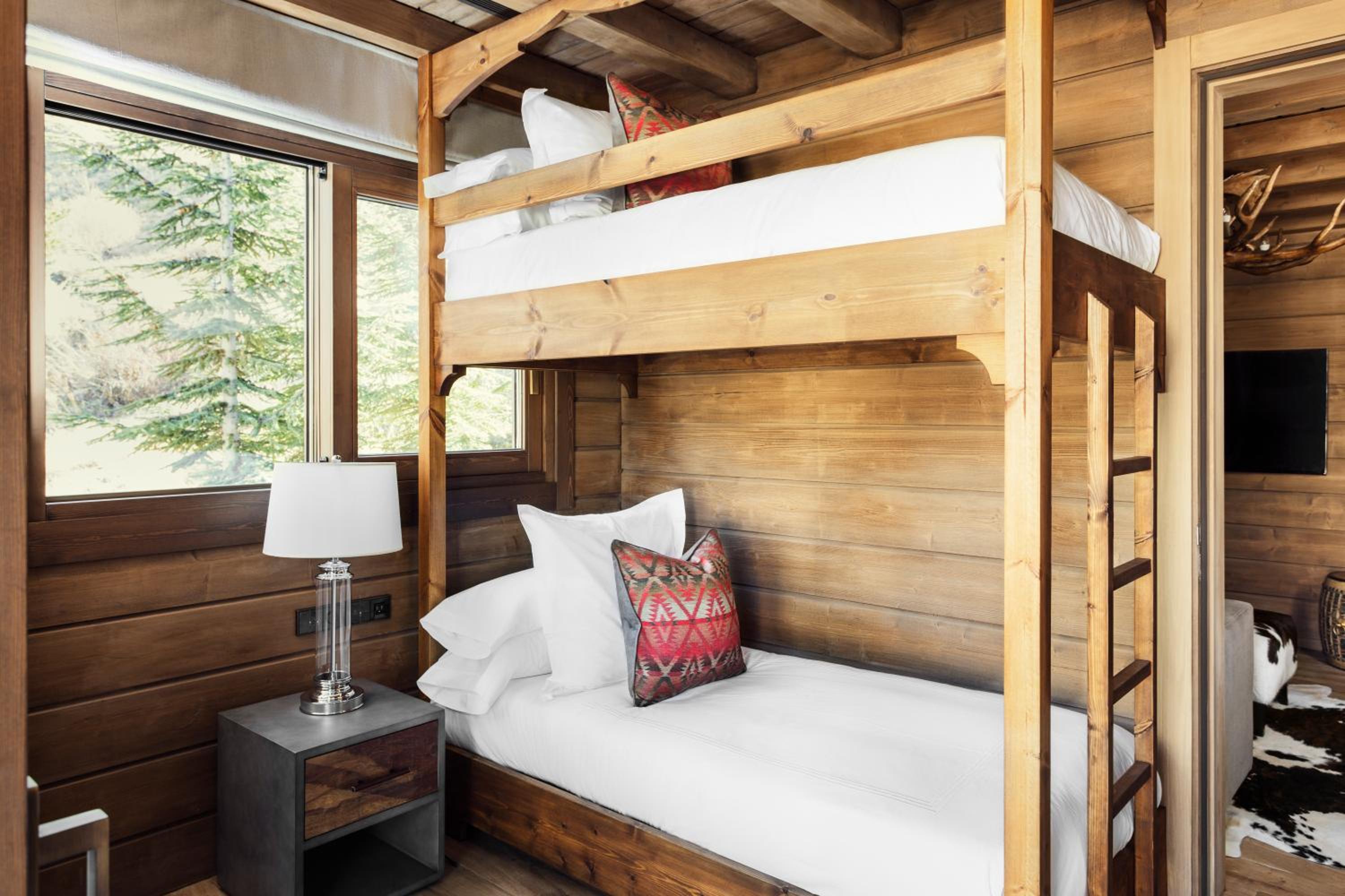 Lodge Family Suite  photo 2