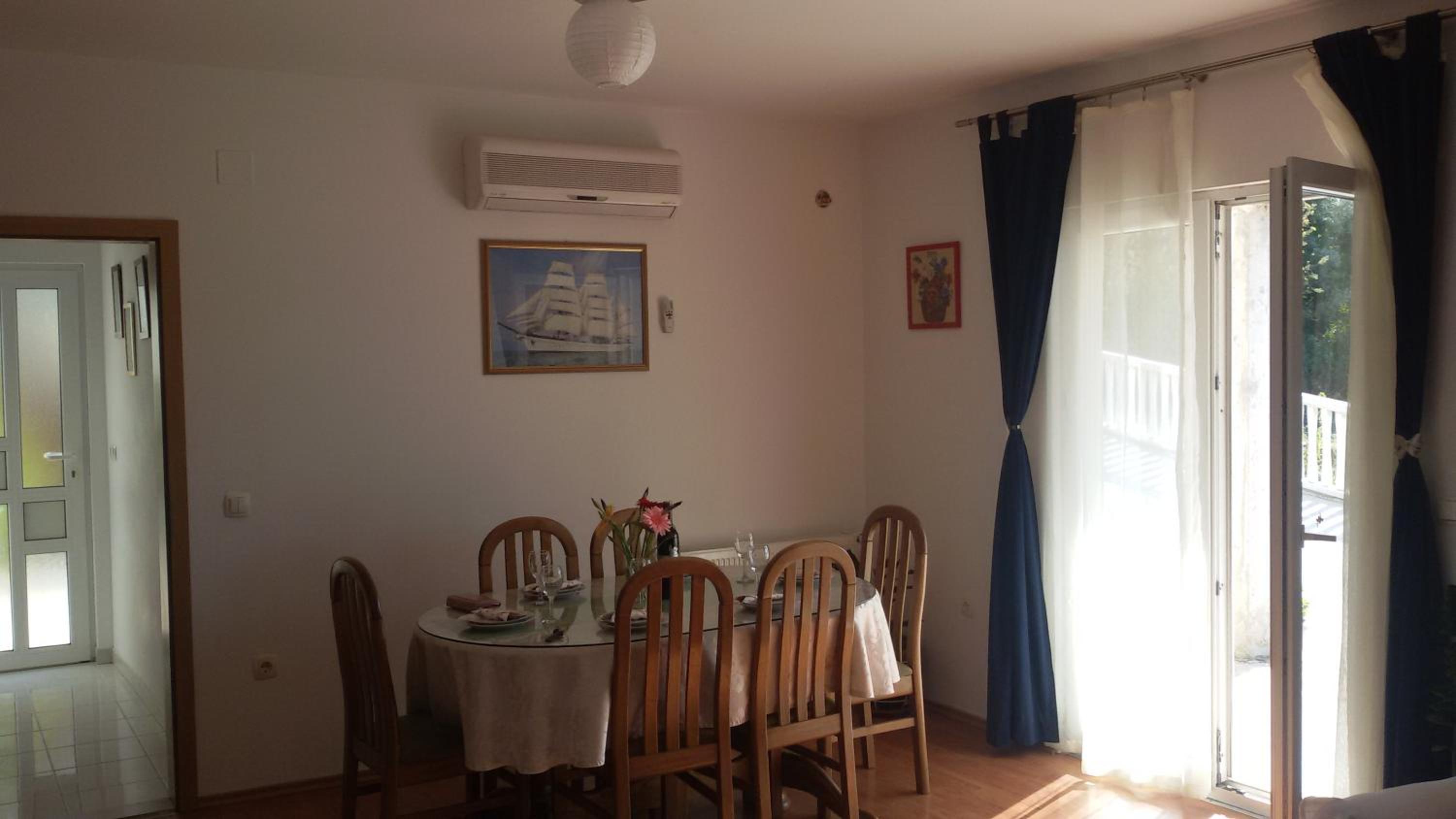 Apartment - Photo 18