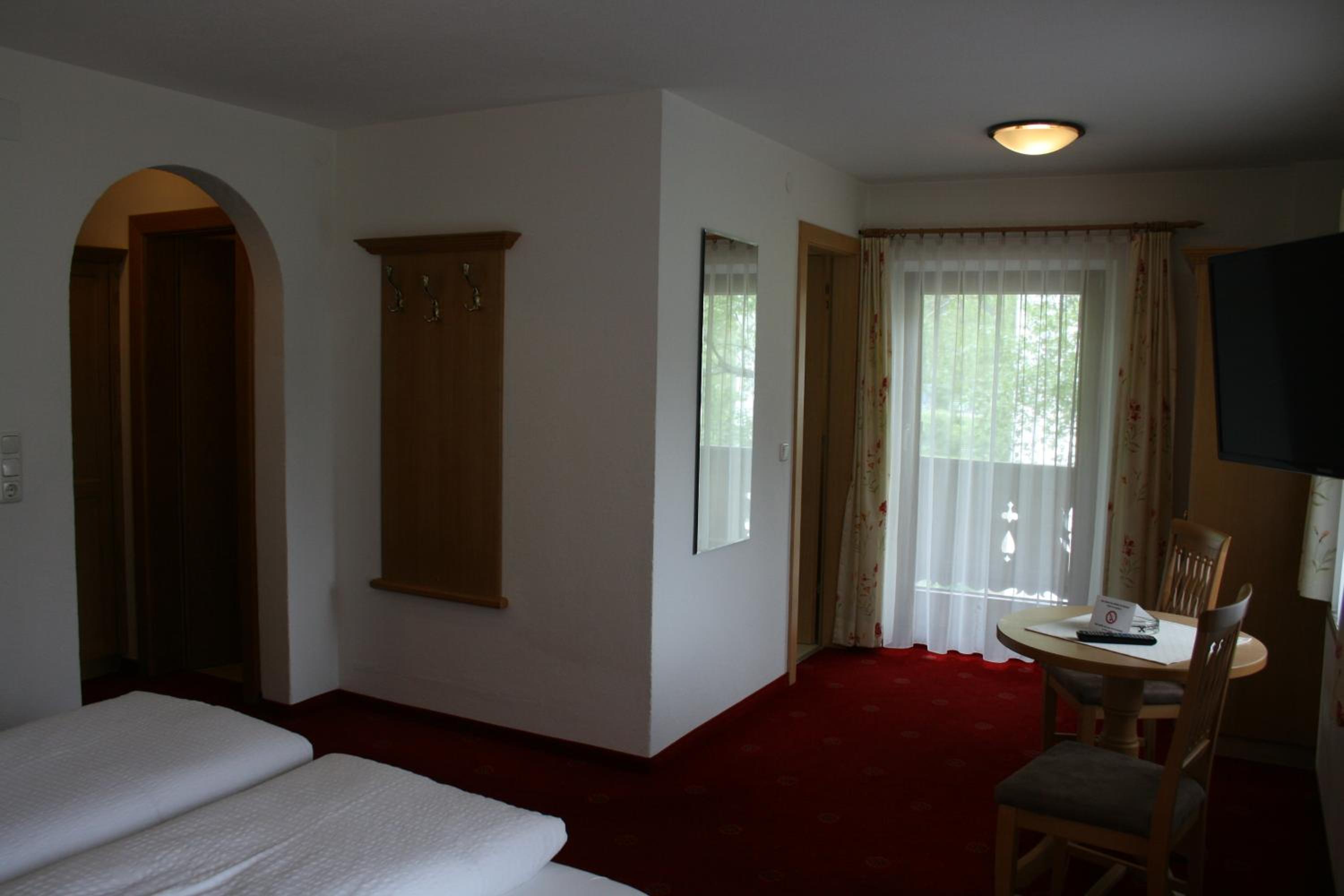 Comfort Double Room with Balcony photo 3