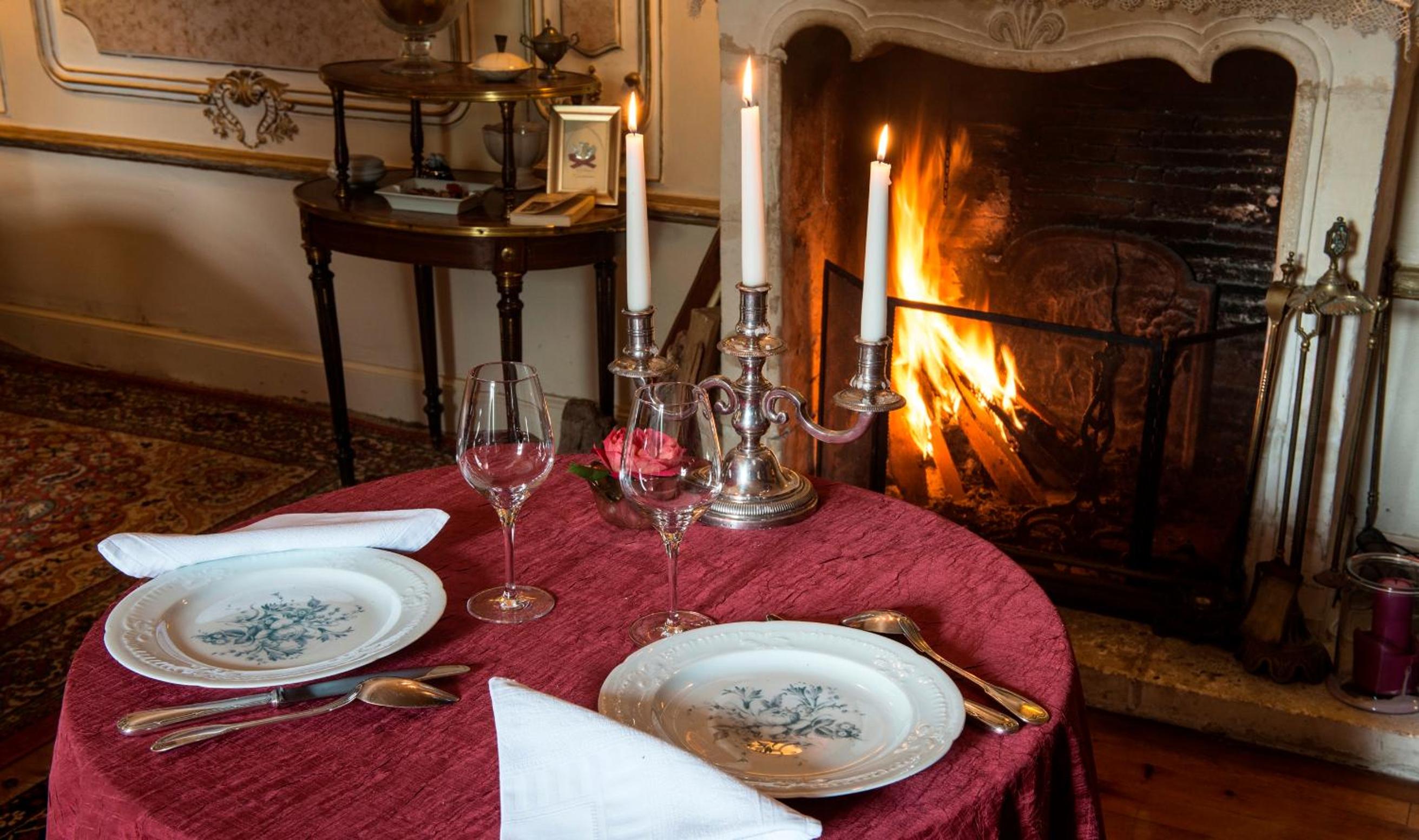 Deluxe Family Suite - Photo 2
