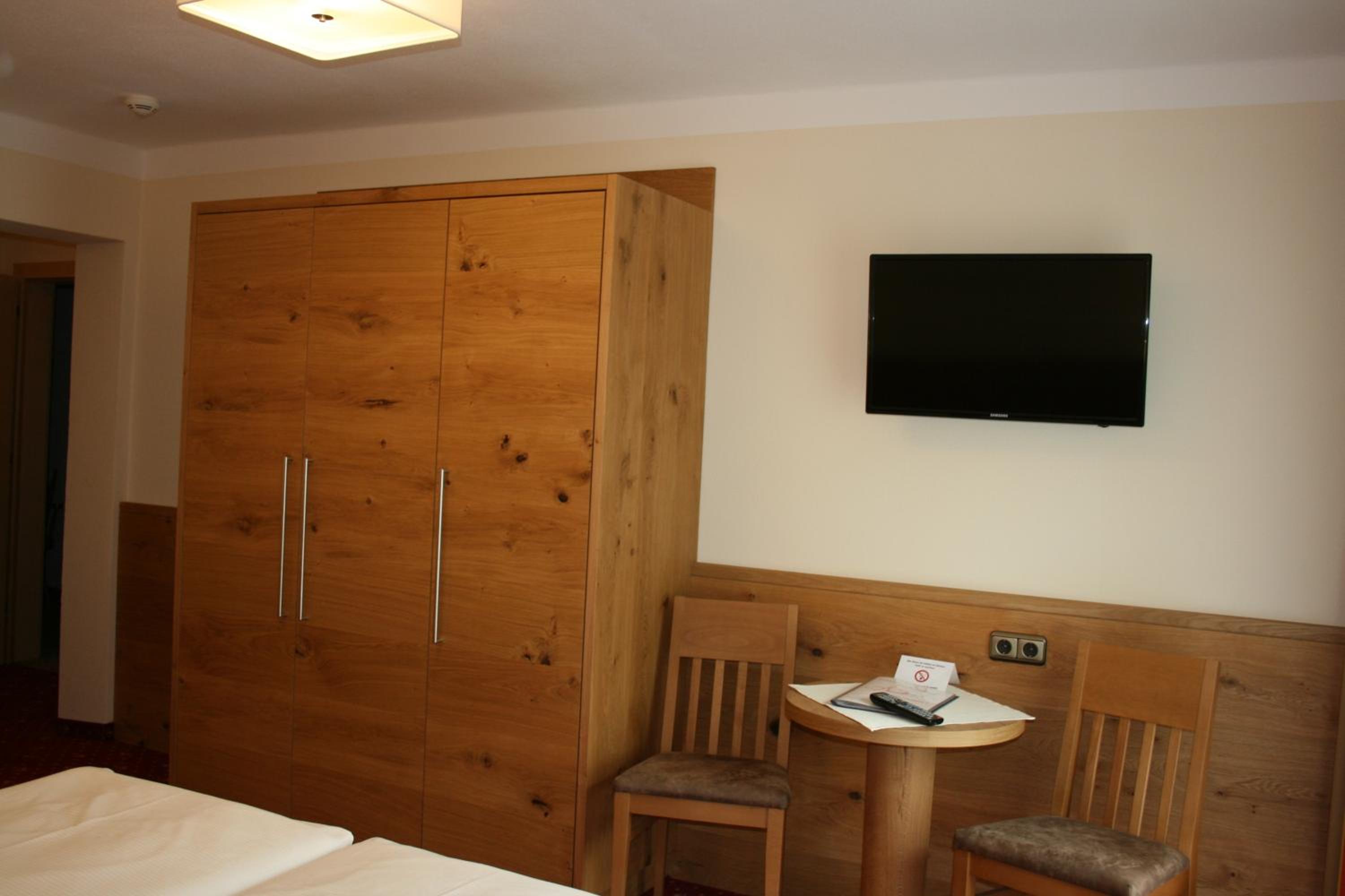 Triple Room with View photo 2