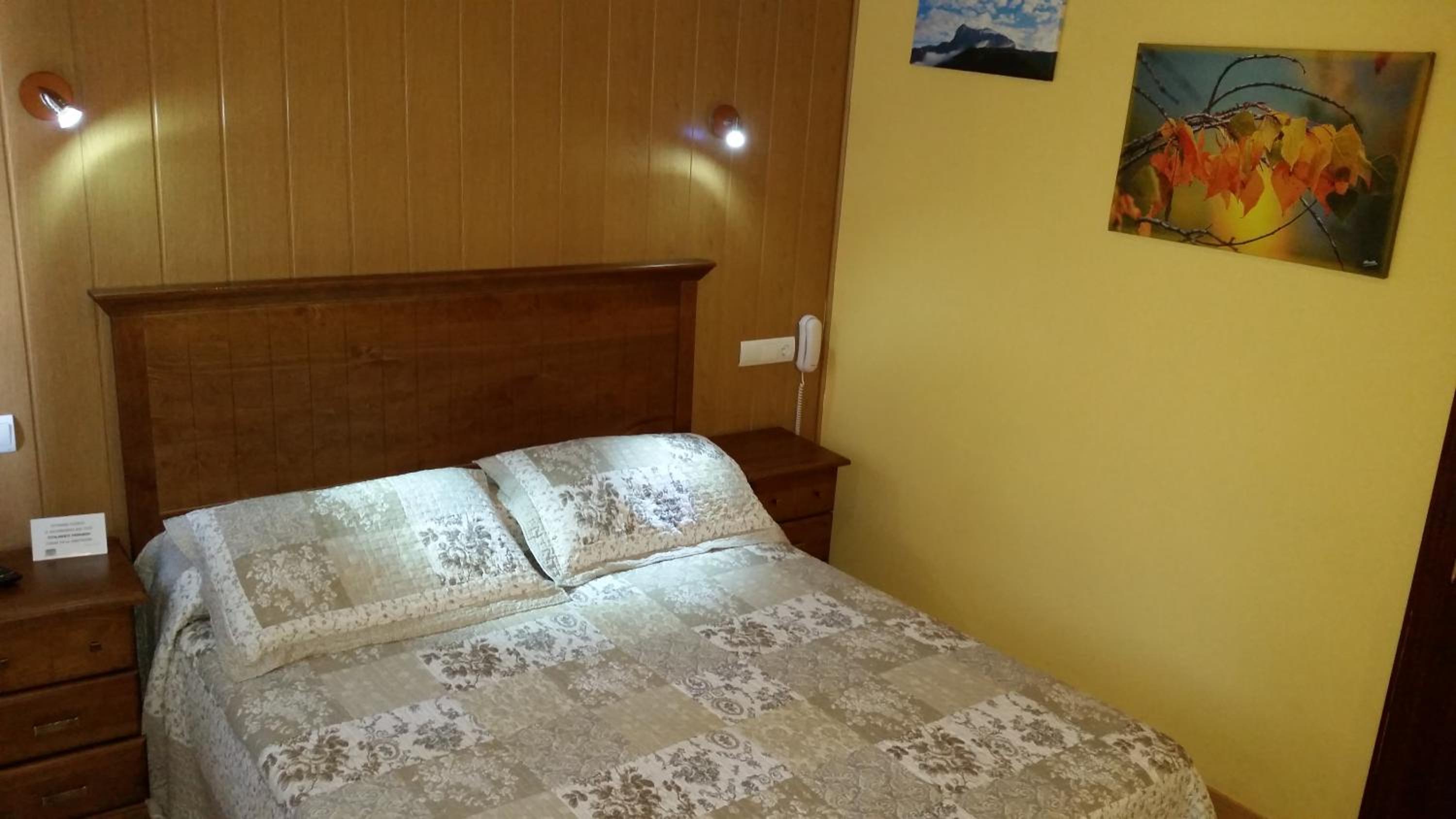 Standard Double or Twin Room, photo 7