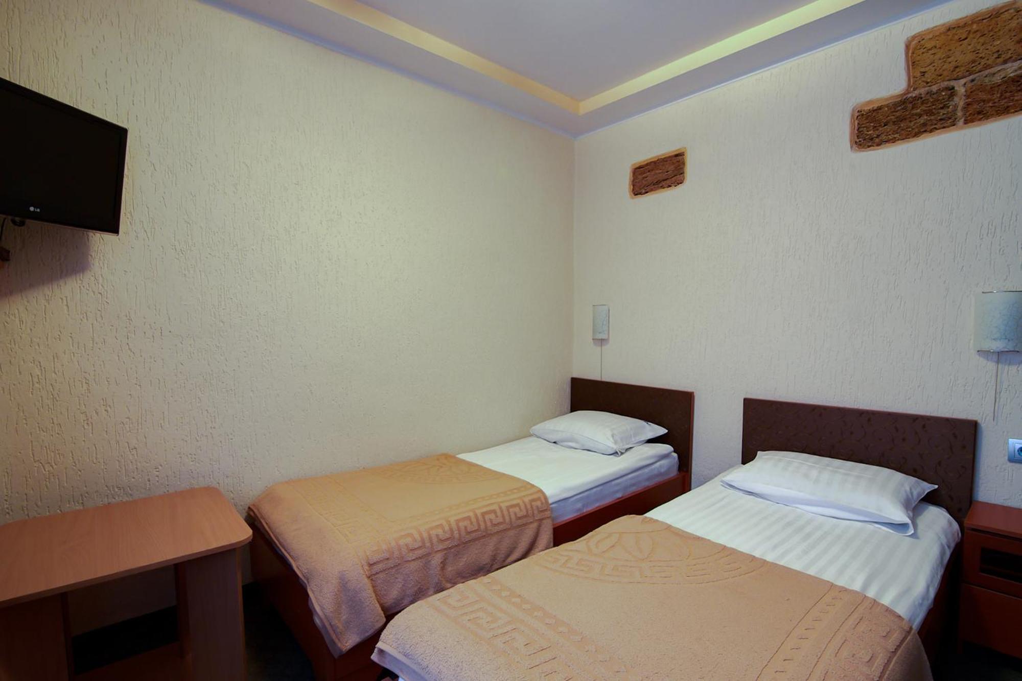 Budget Twin Room photo 1