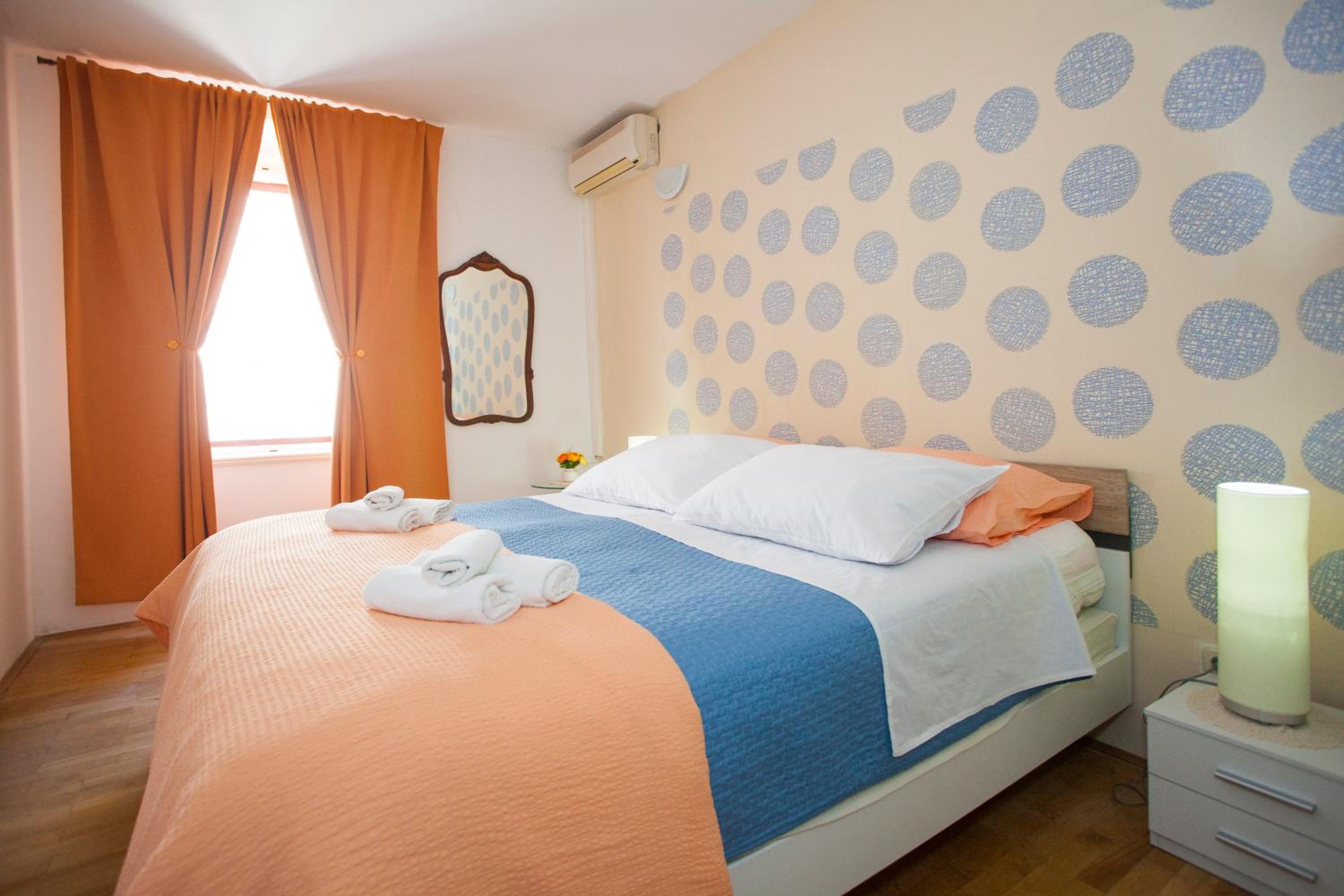 Comfort One-Bedroom Apartment - Photo 3