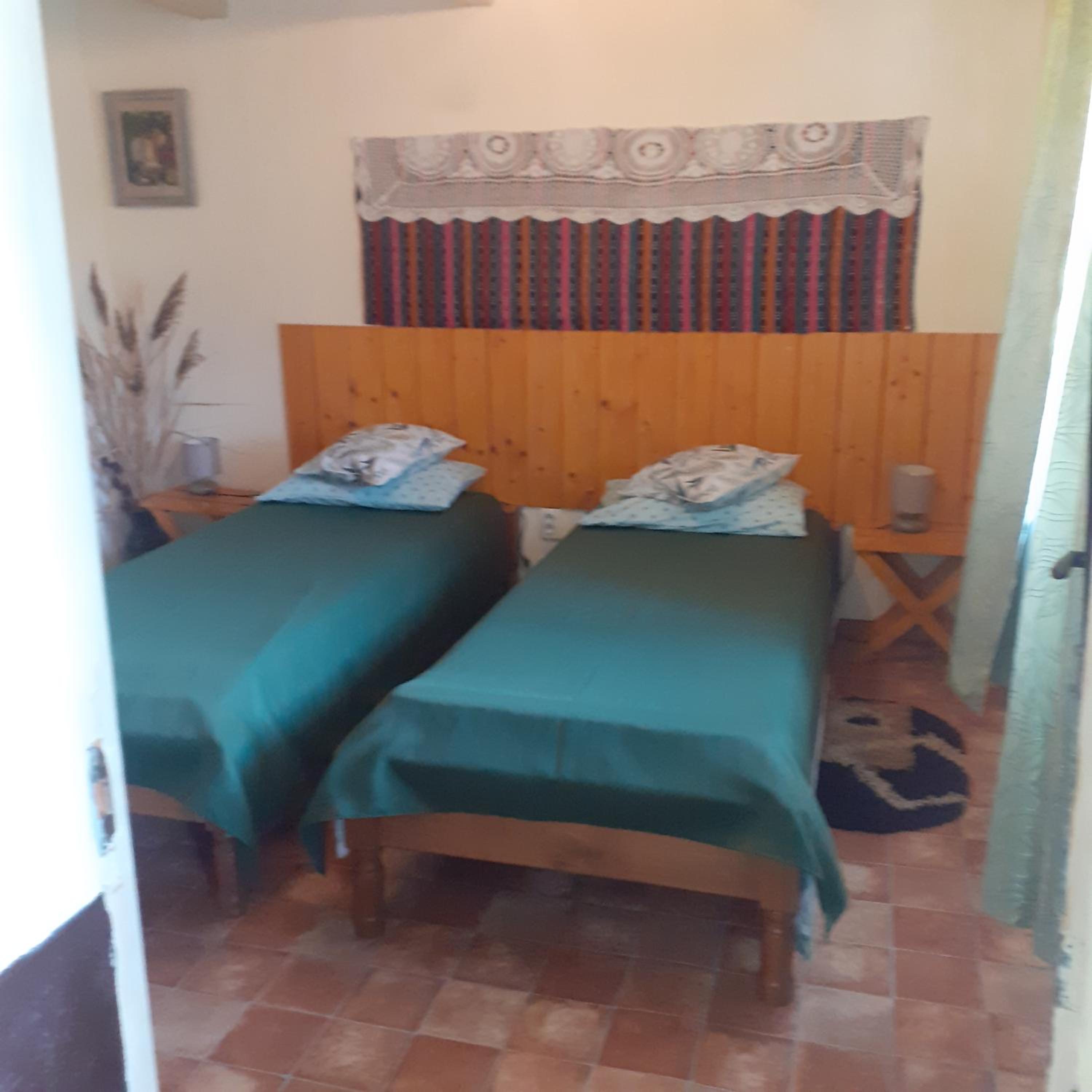 Large Twin Room photo 2