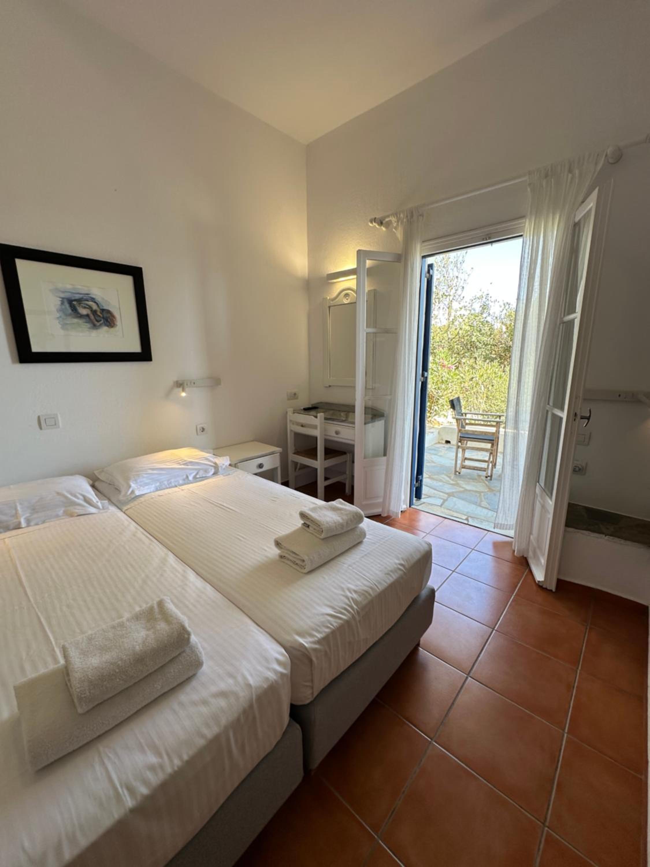 Standard Double or Twin Room with Garden View photo 3