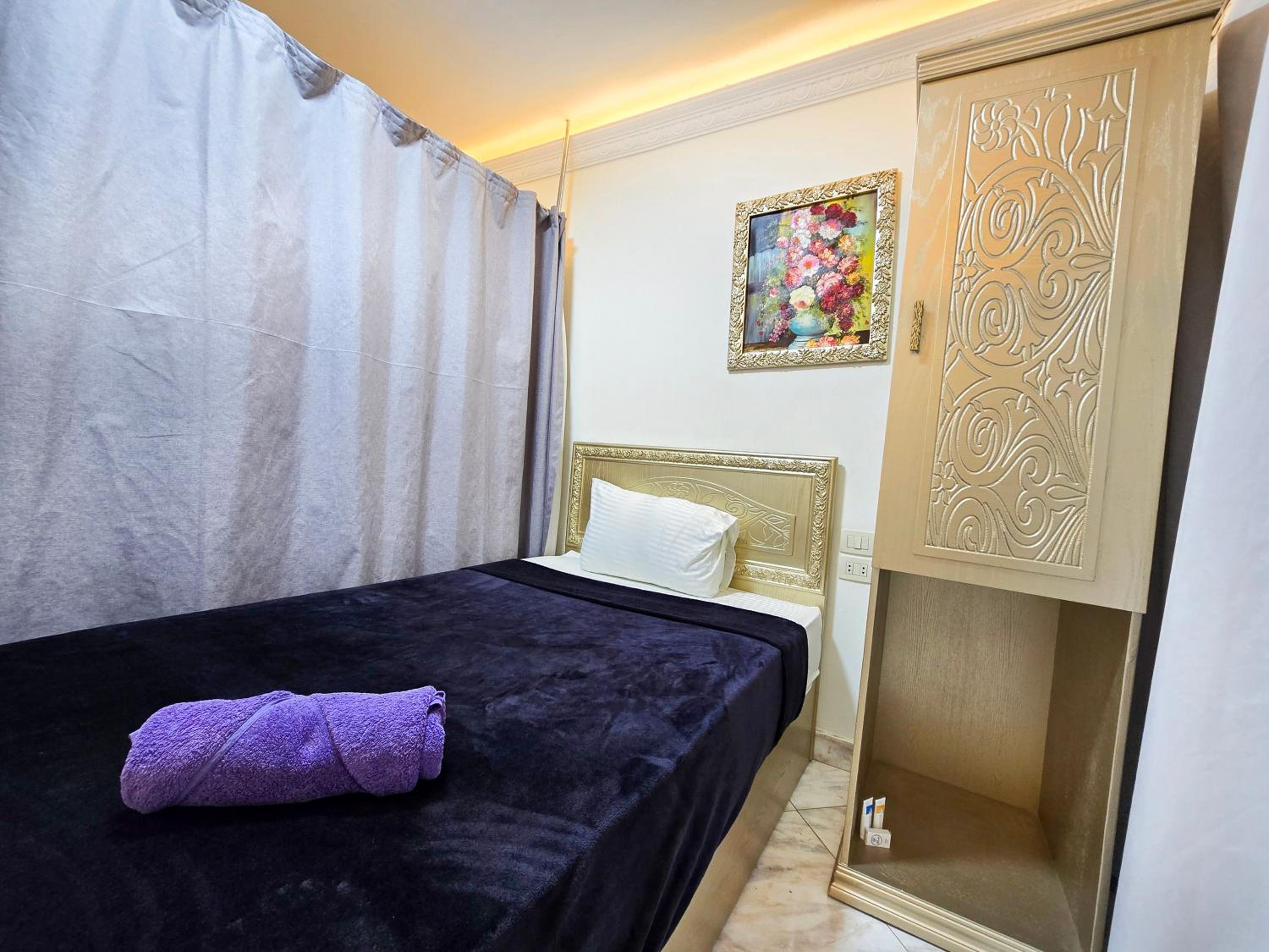 Single Bed in Female Dormitory Room photo 2