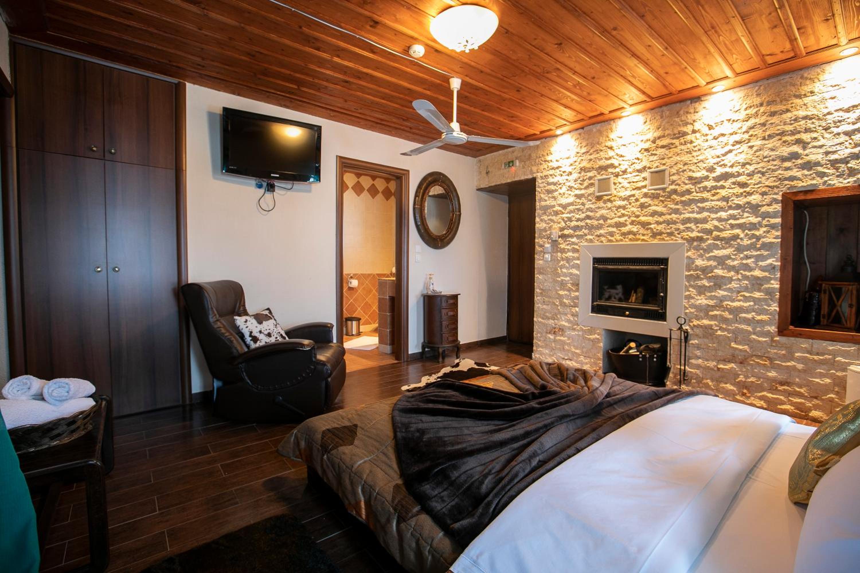 Superior Double Room - Photo 6