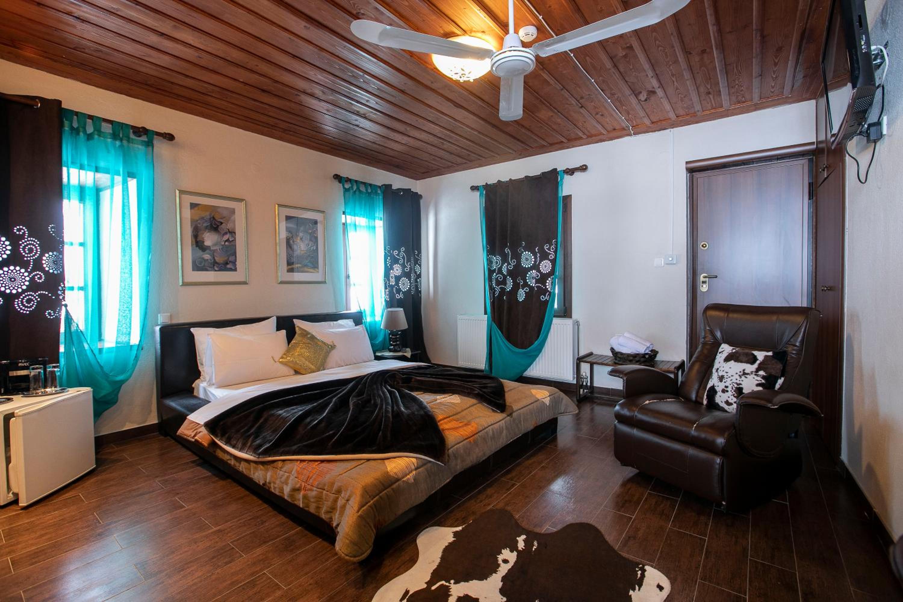 Superior Double Room - Photo 7