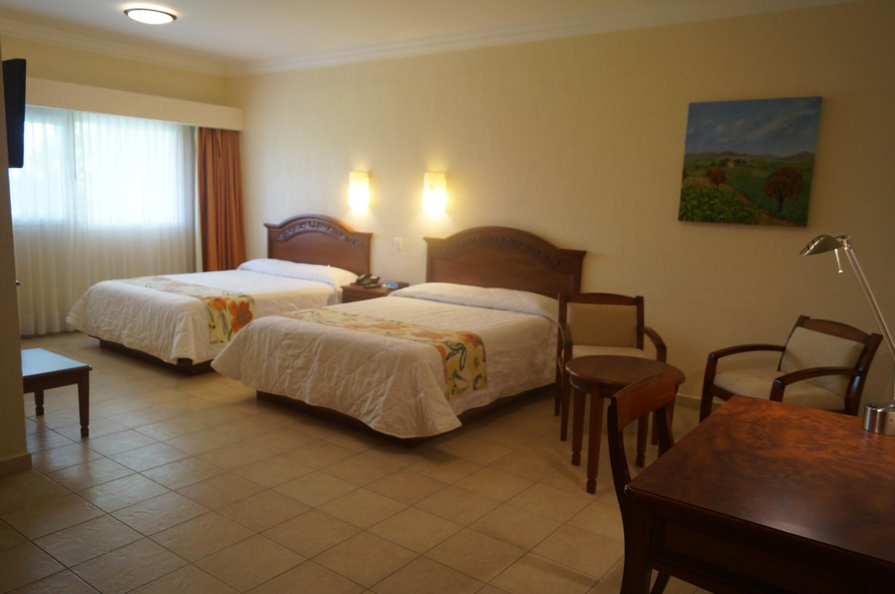 Twin Room - Photo 6