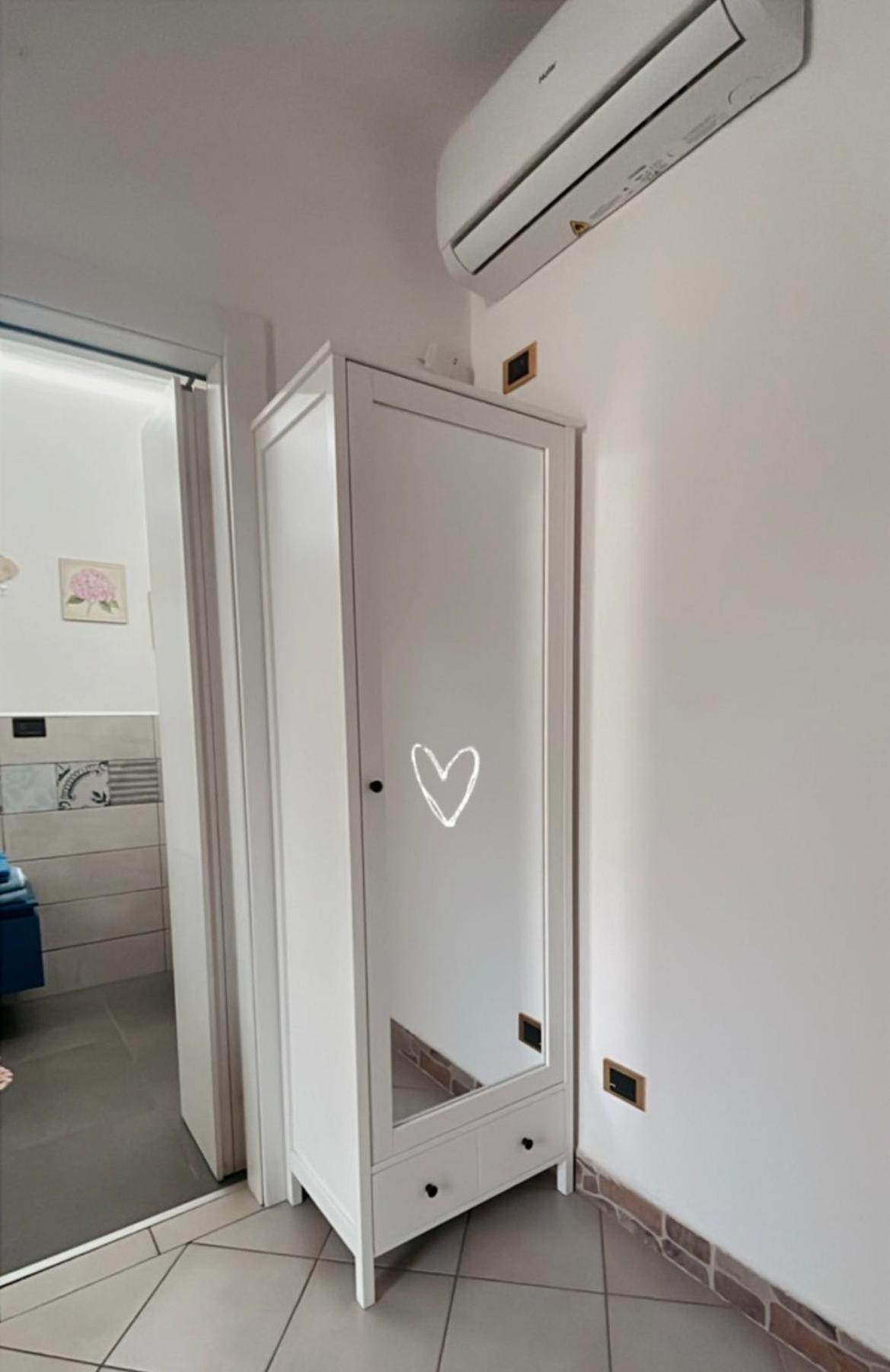 Double Room - Photo 6
