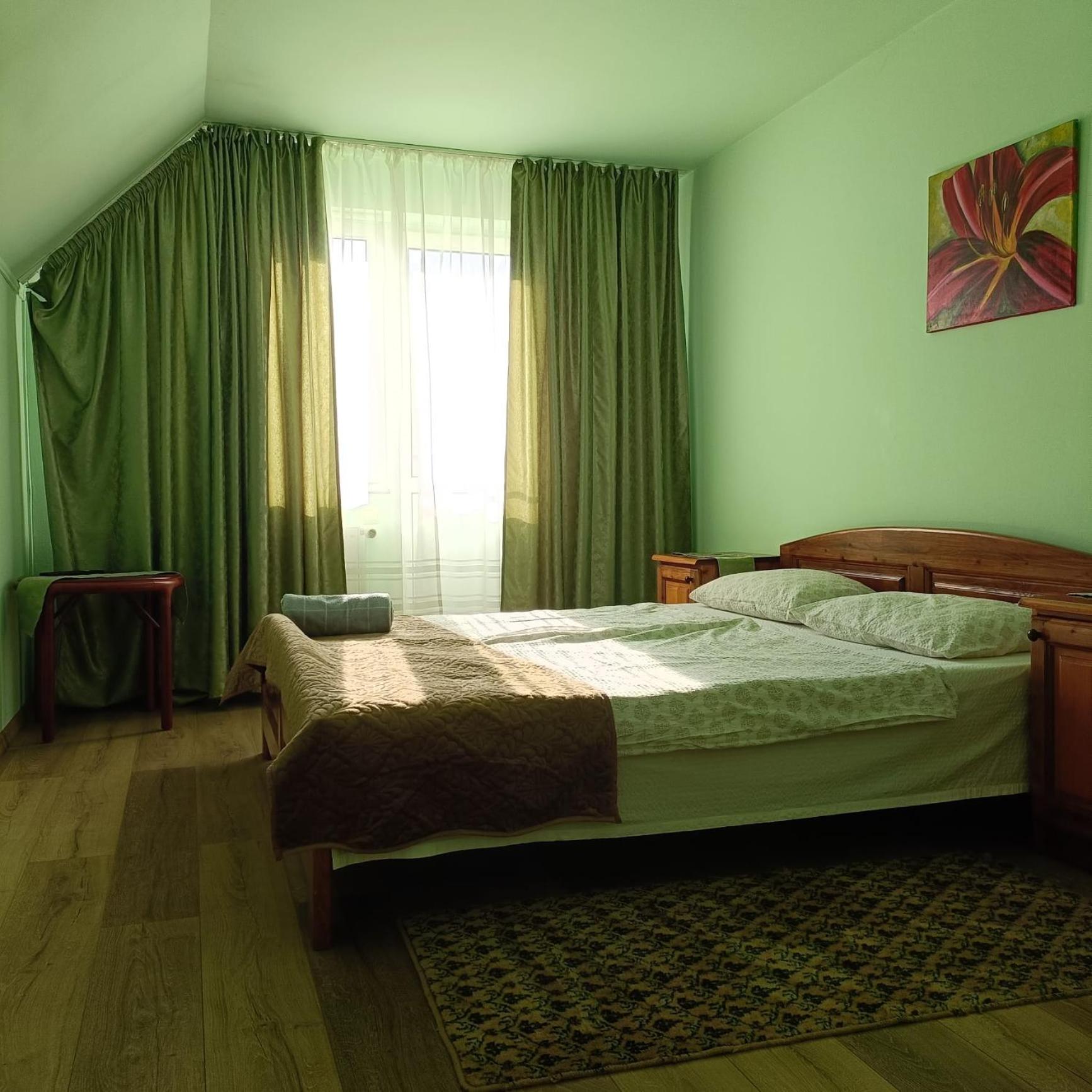 Triple Room with Private Bathroom photo 3
