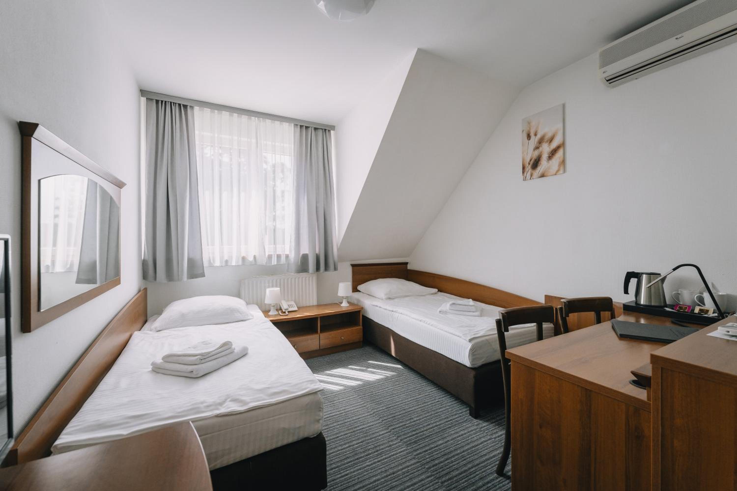 Double Room - Photo 1