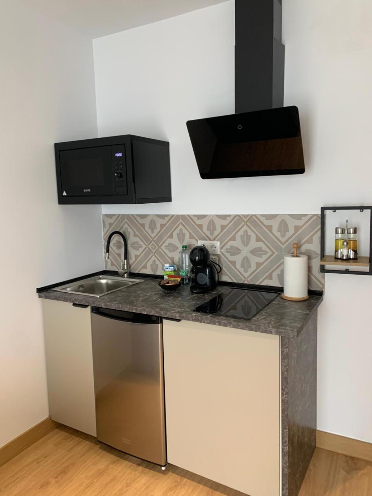 One-Bedroom Standard Apartment
