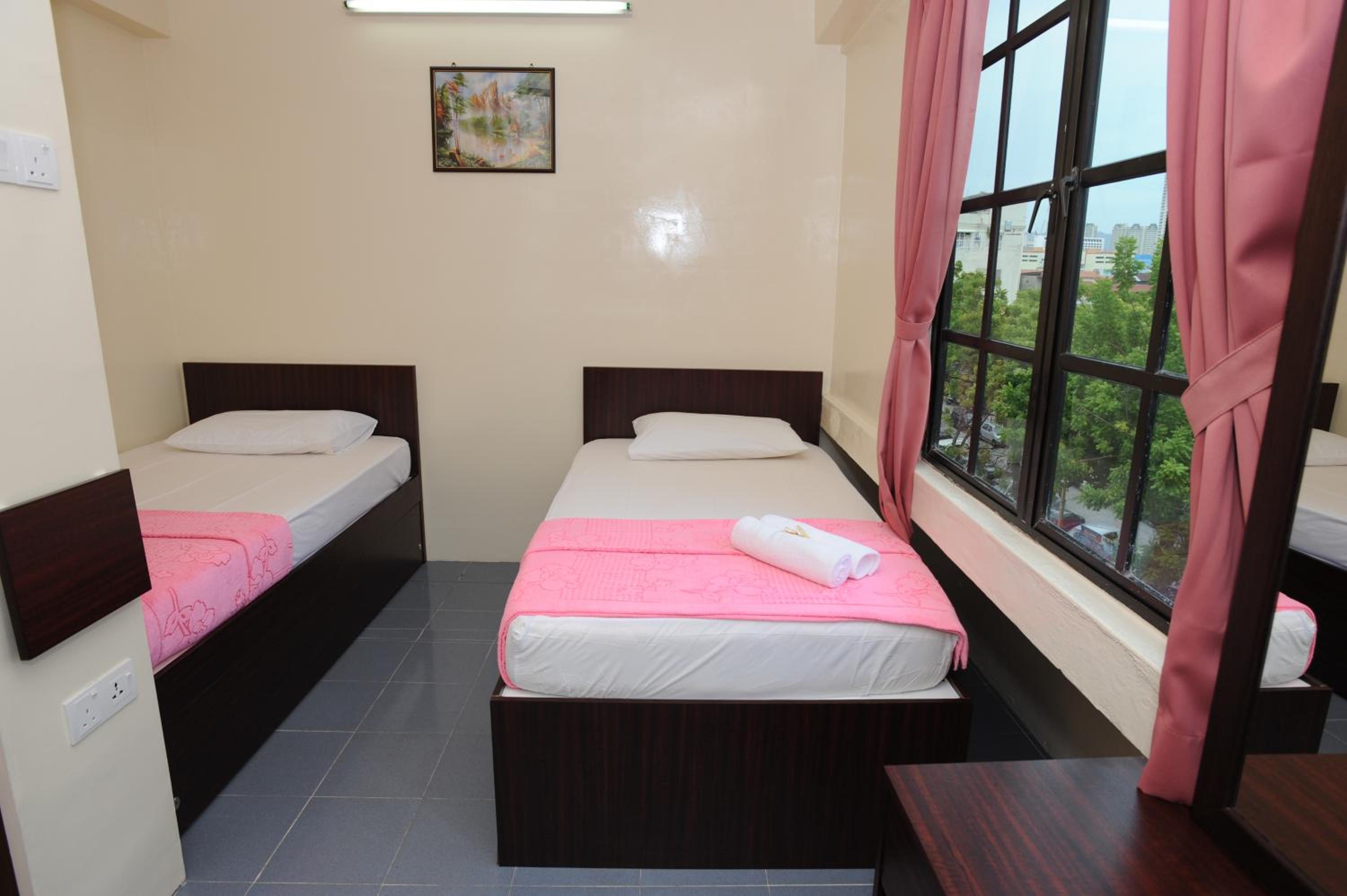 Double or Twin Room - Photo 2