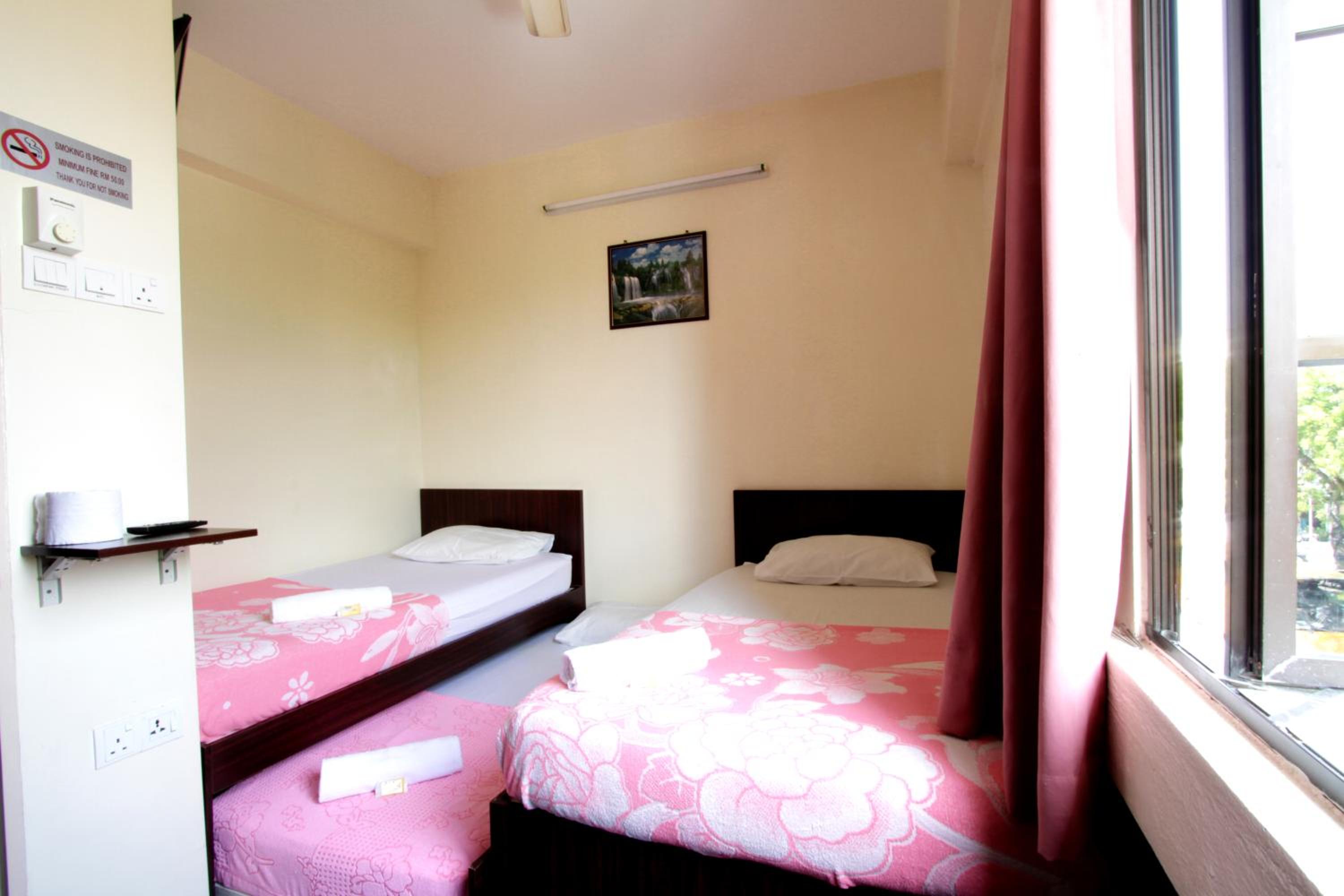 Triple Room - Photo 1