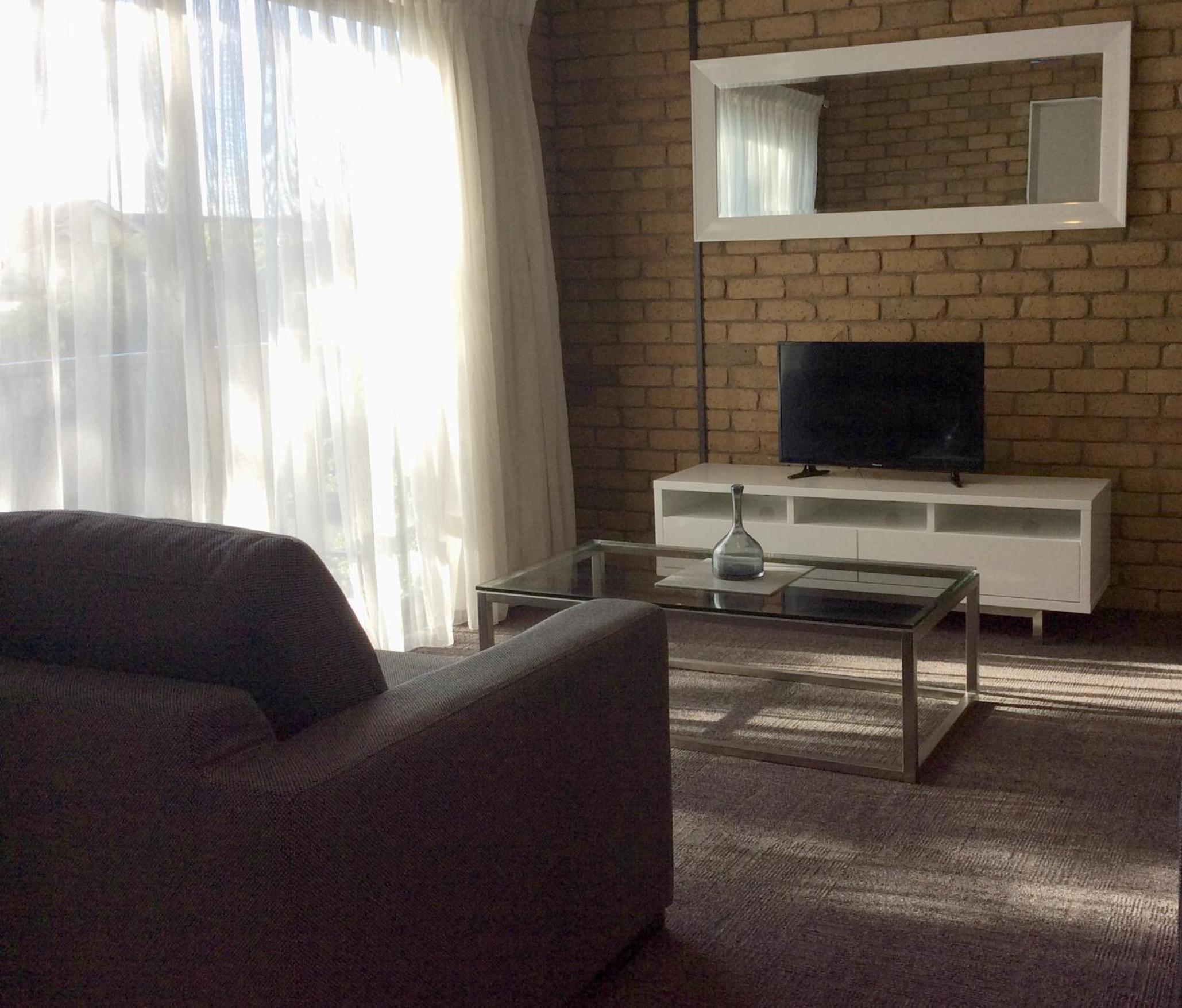 Two-Bedroom Apartment - Photo 4