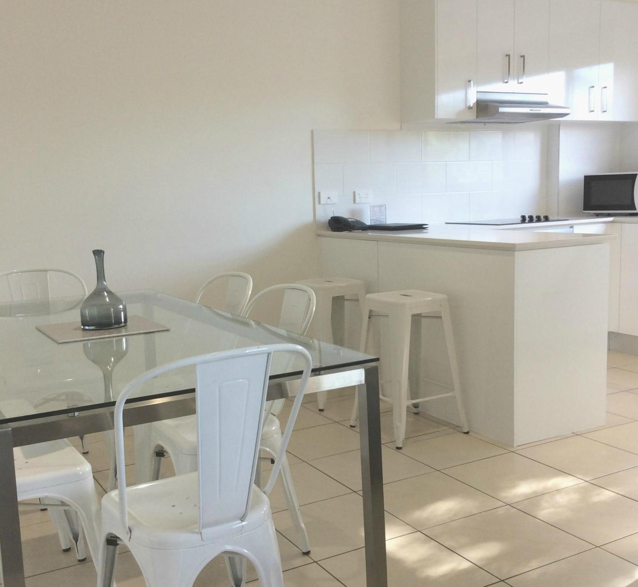 Two-Bedroom Apartment - Photo 5