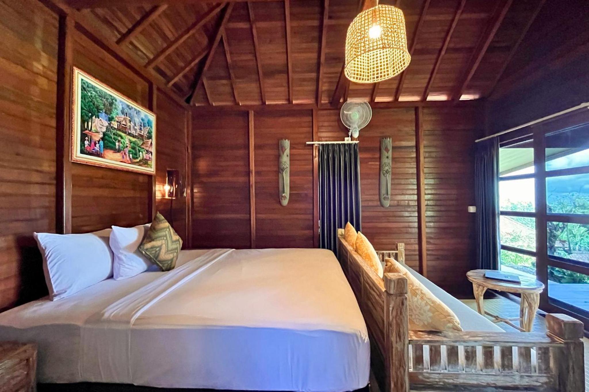 Wooden Villa with Mountain View - Photo 4