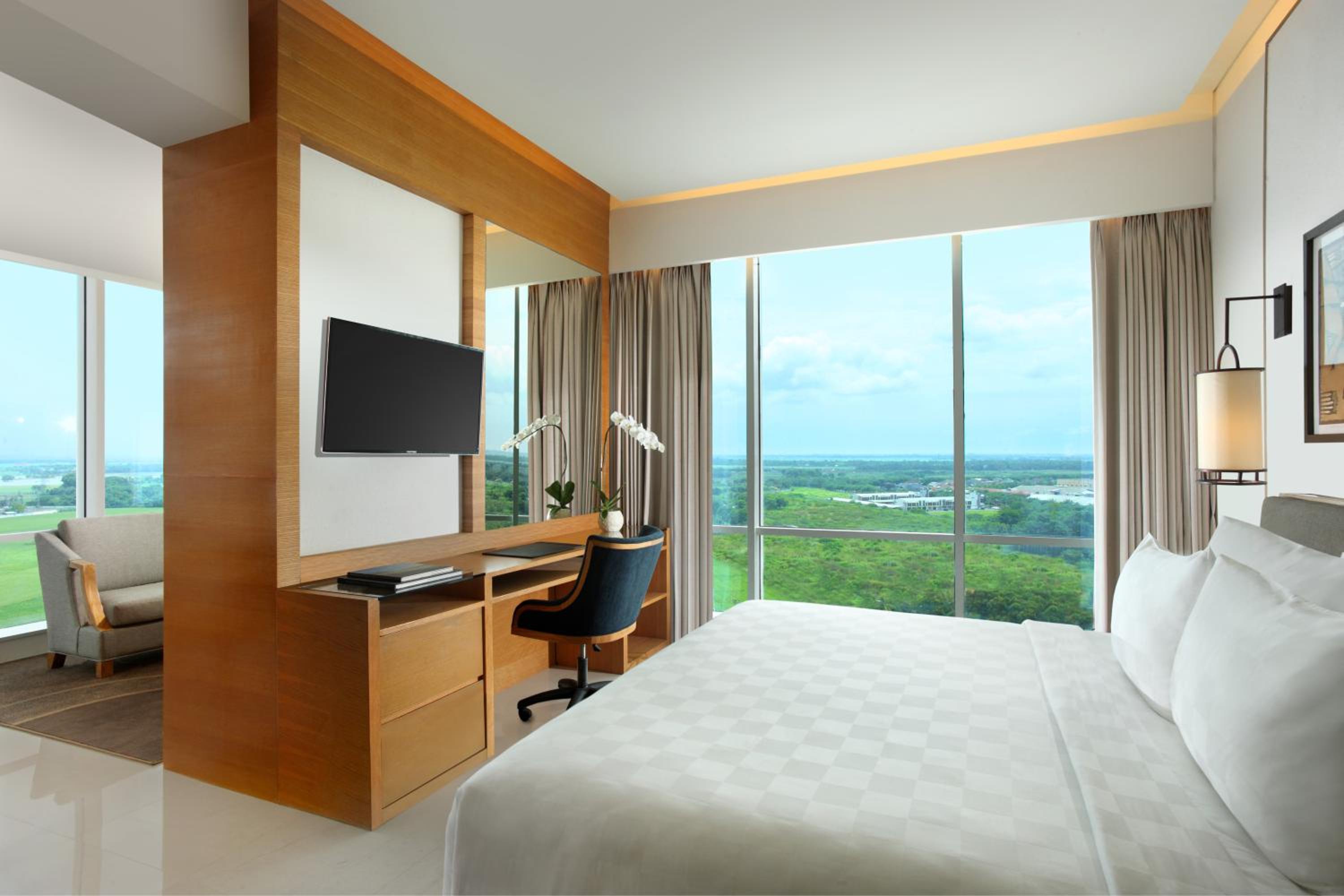 Executive Suite