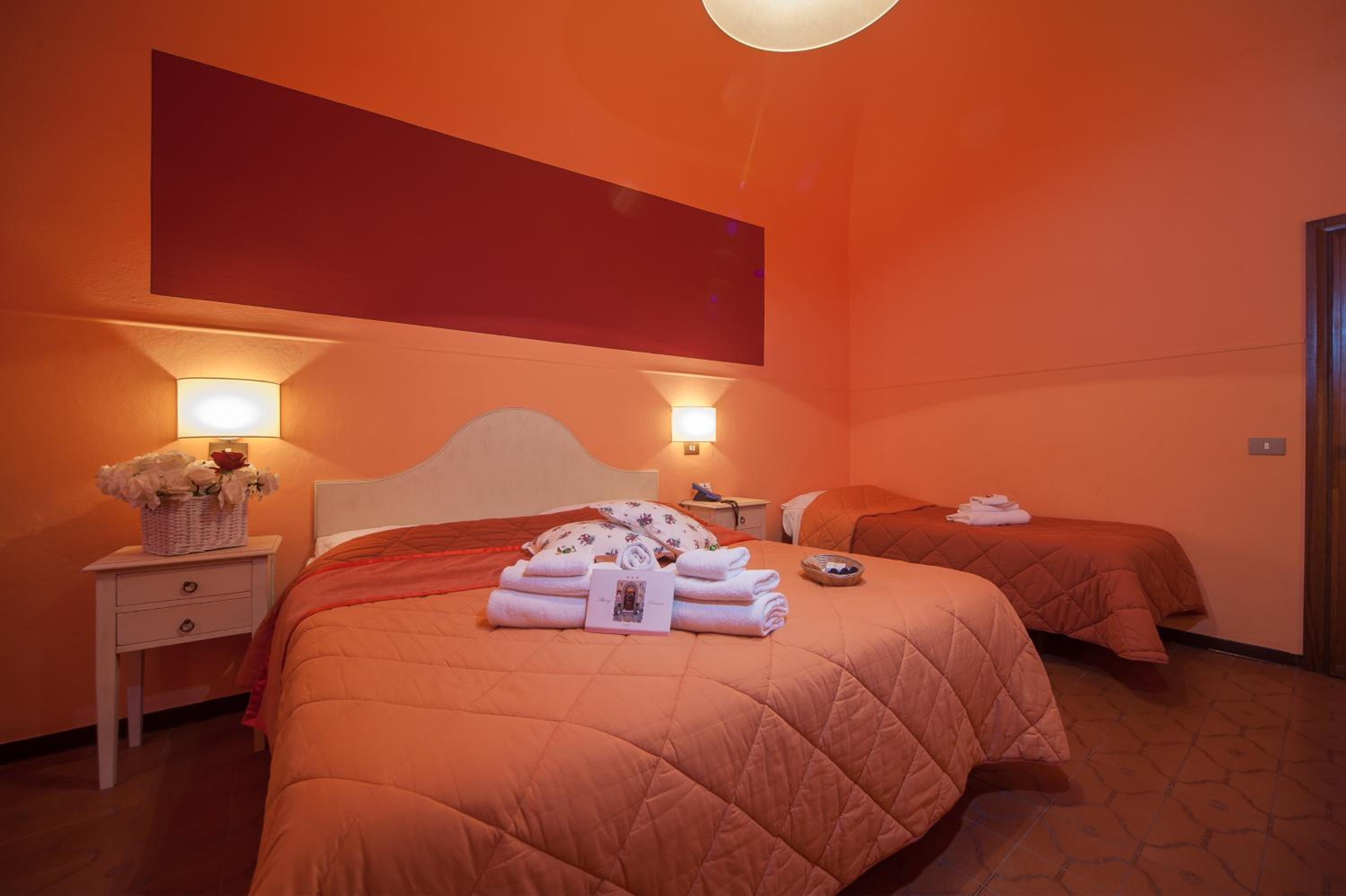 Triple Room - Photo 5