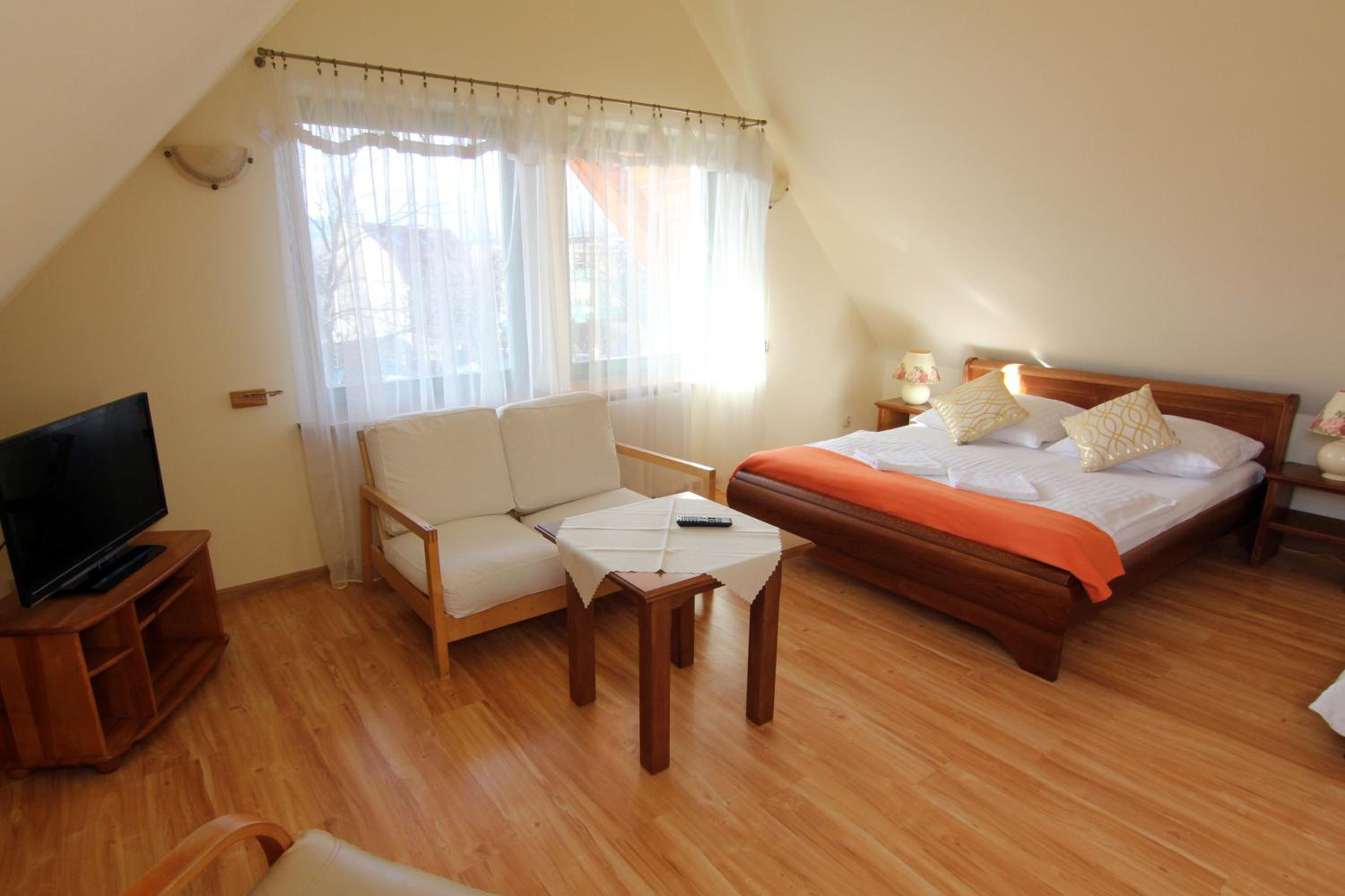 Triple Room with Mountain View - Attic - Photo 1