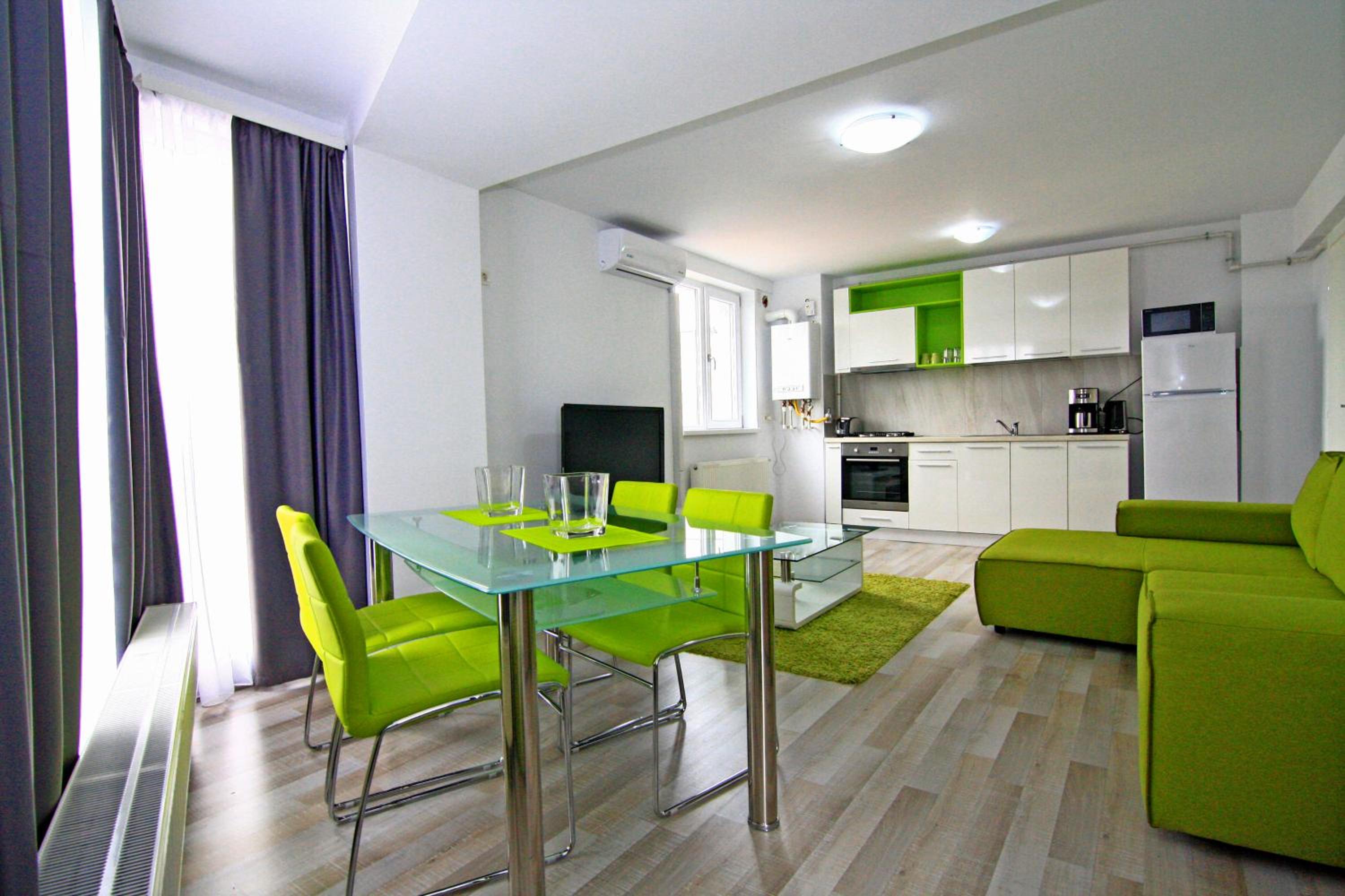Deluxe One-Bedroom Apartment with Terrace - Photo 14