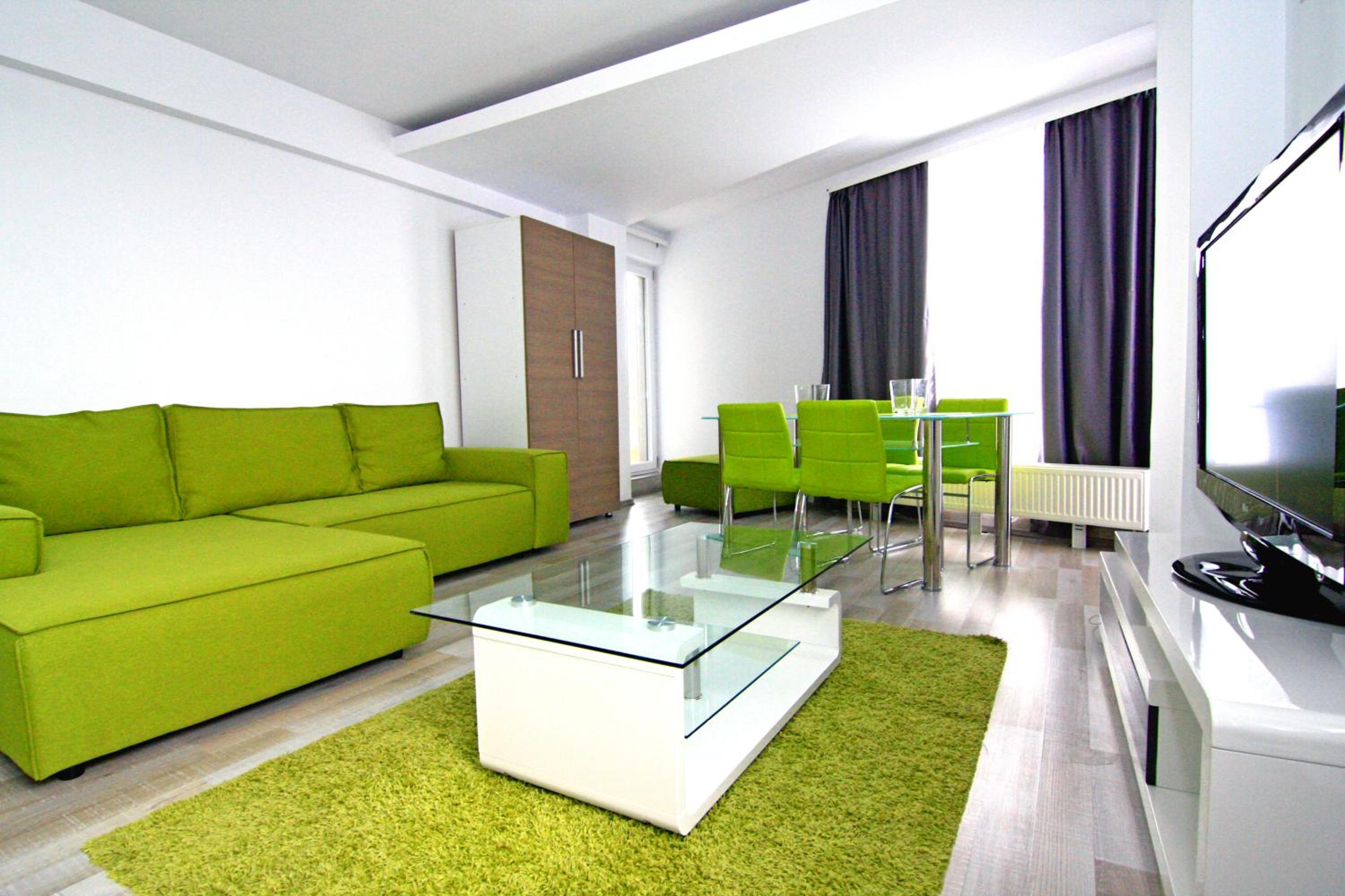 Deluxe One-Bedroom Apartment with Terrace - Photo 1