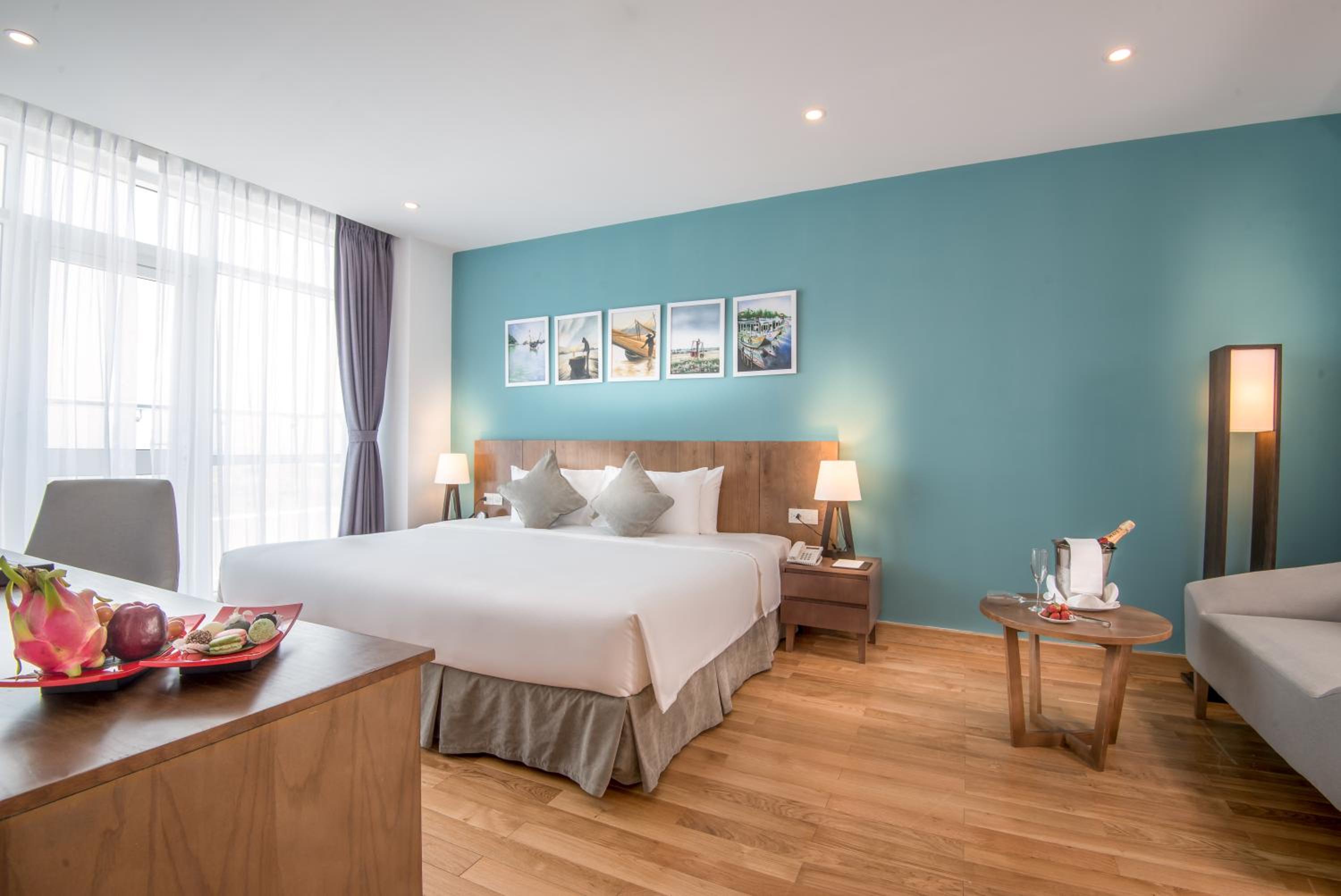 Executive Suite photo 2