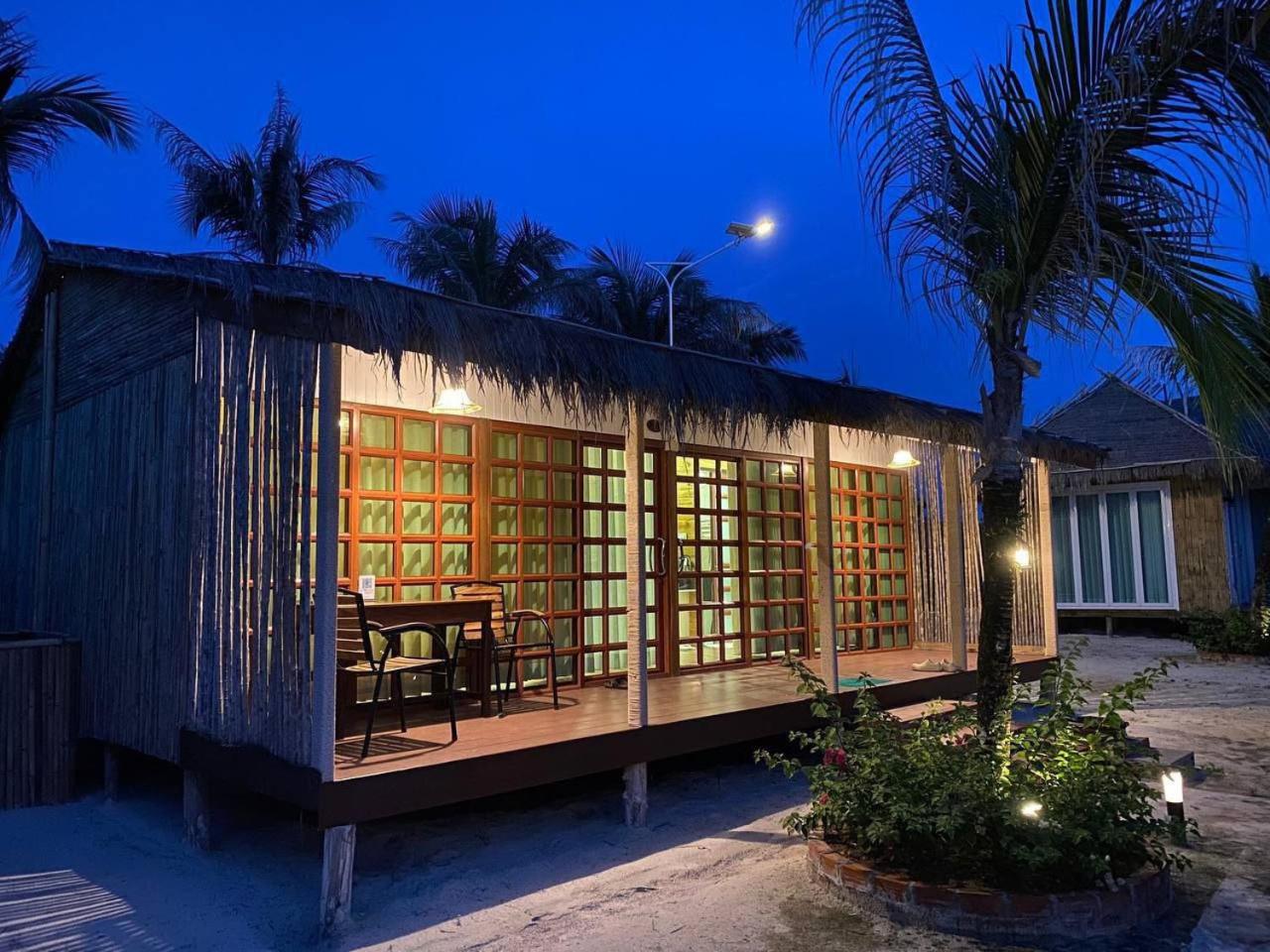 Deluxe Queen Room - Photo 2