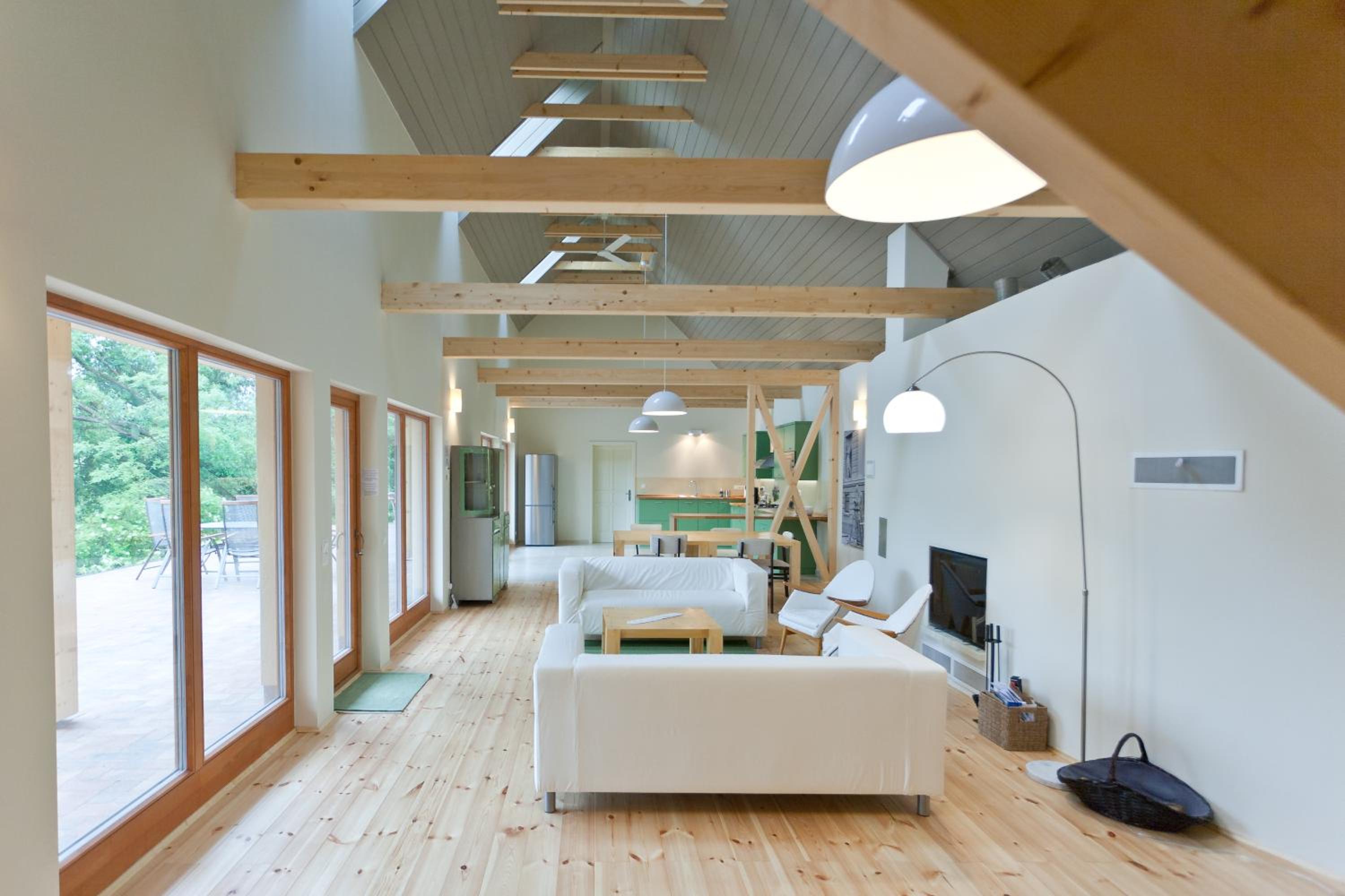 Upper House photo 1