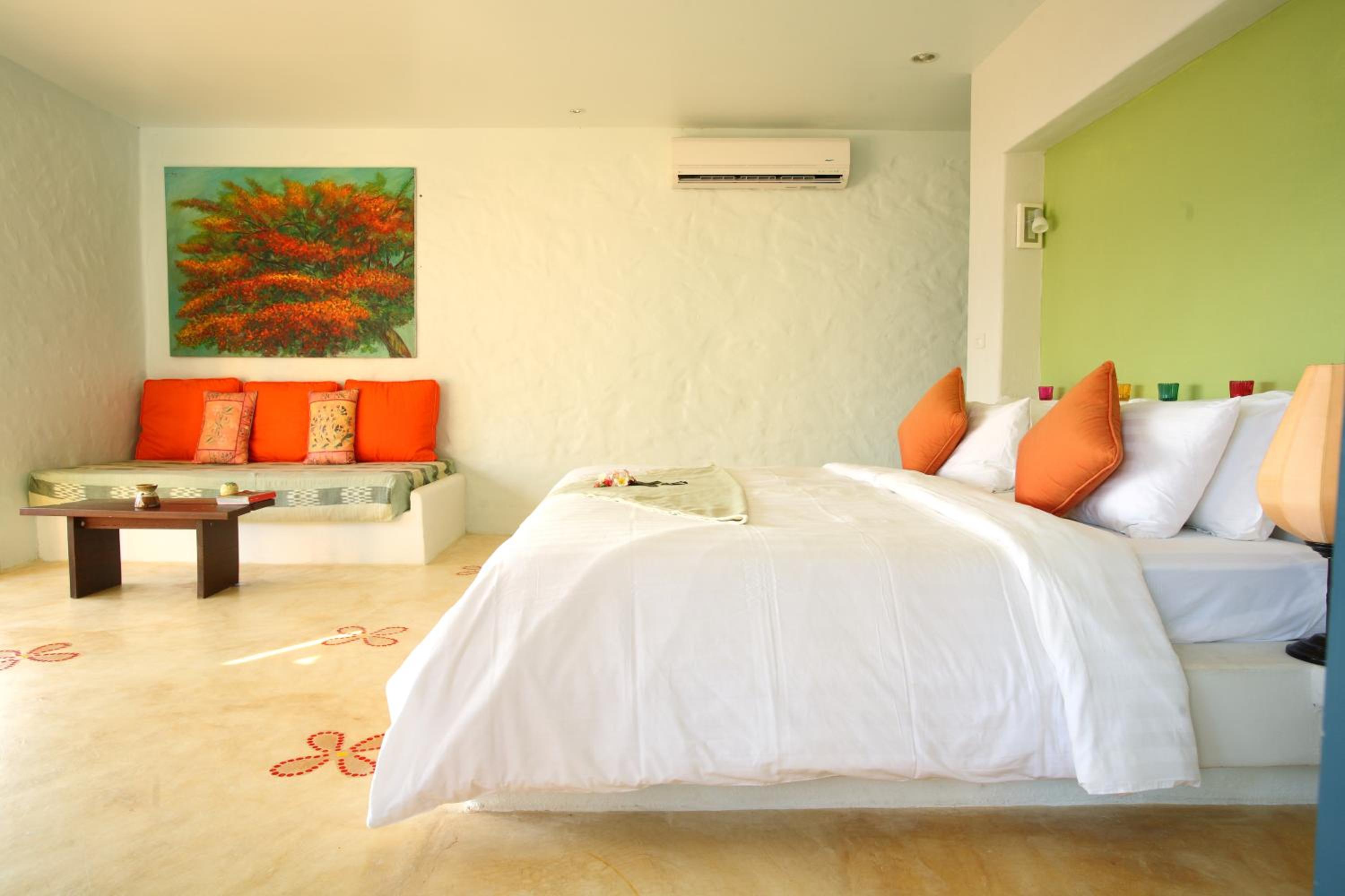 Suite with Sea View - Photo 9