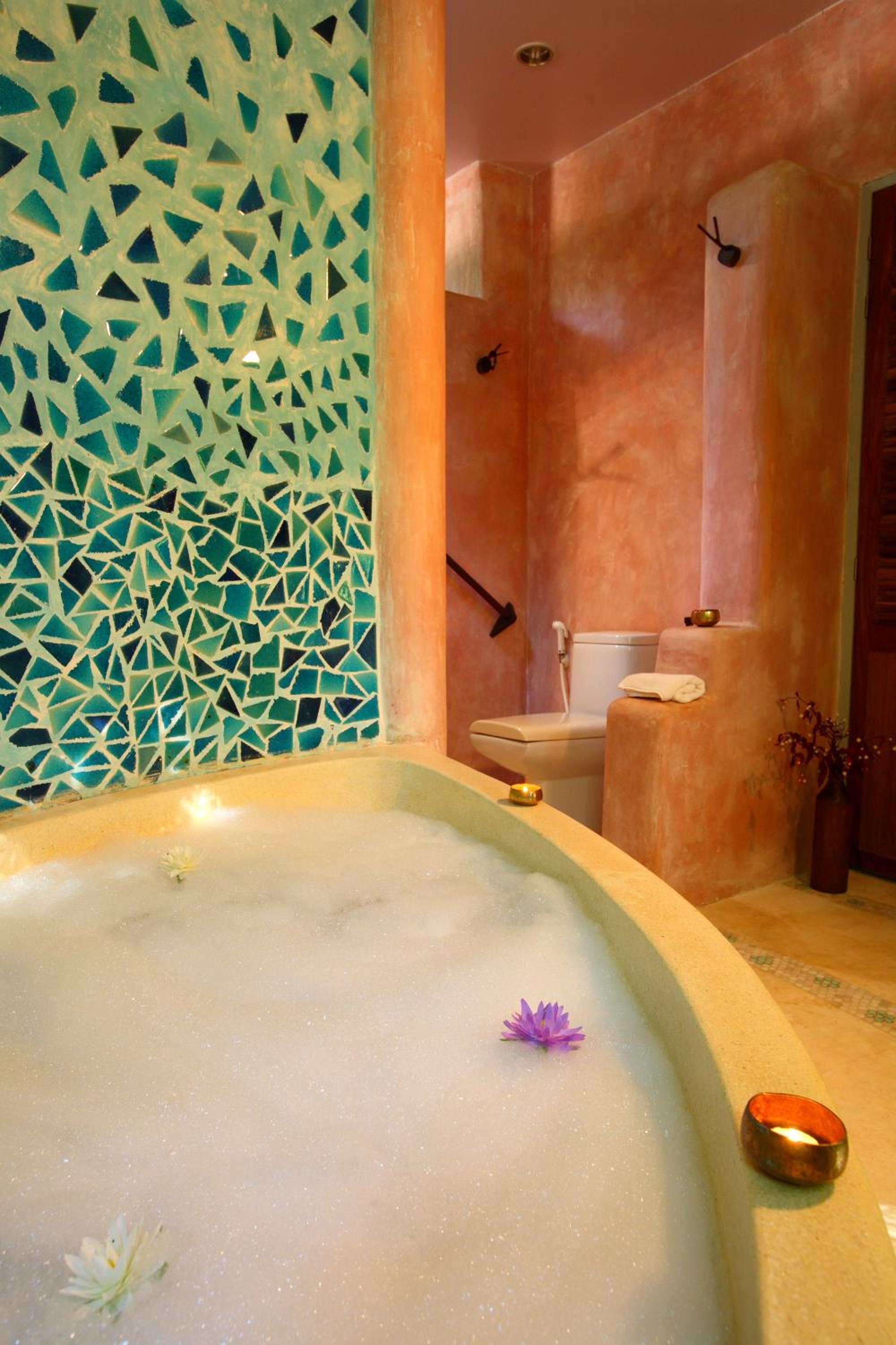 Suite with Sea View - Photo 12